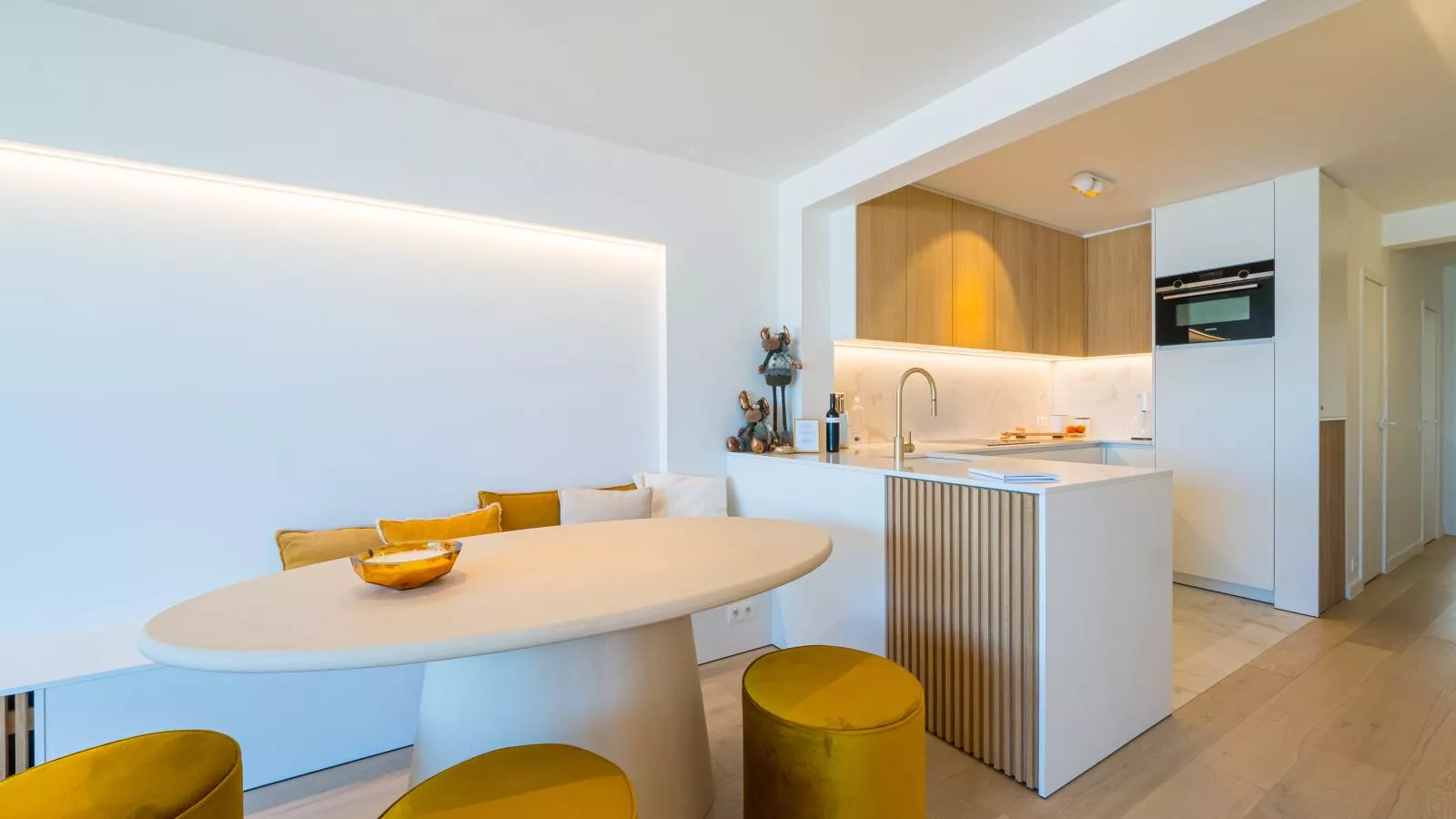 Jamani - 0101-Wohnzimmer