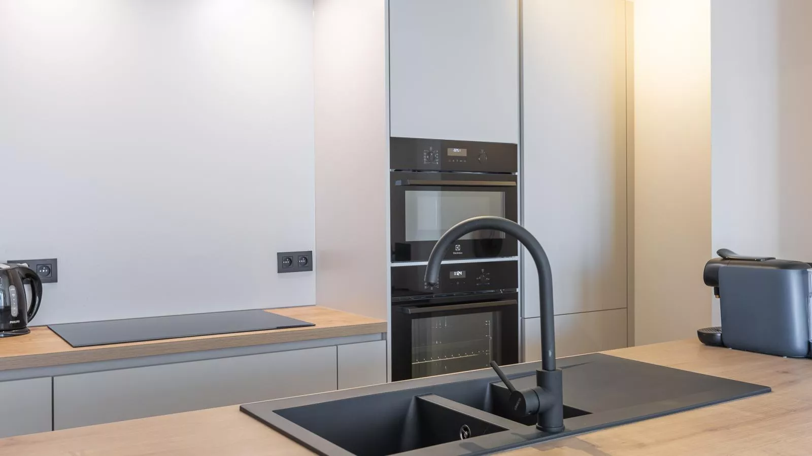 Telstar - 0301-Kitchen