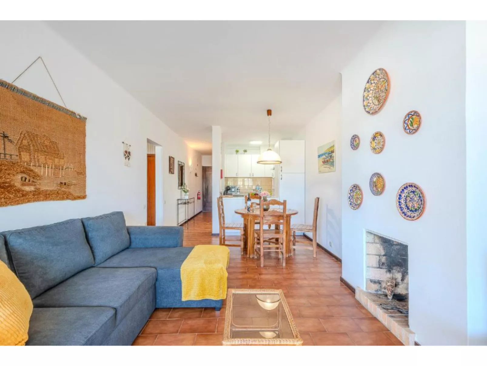 Ivone - Sunny Way-Dedans