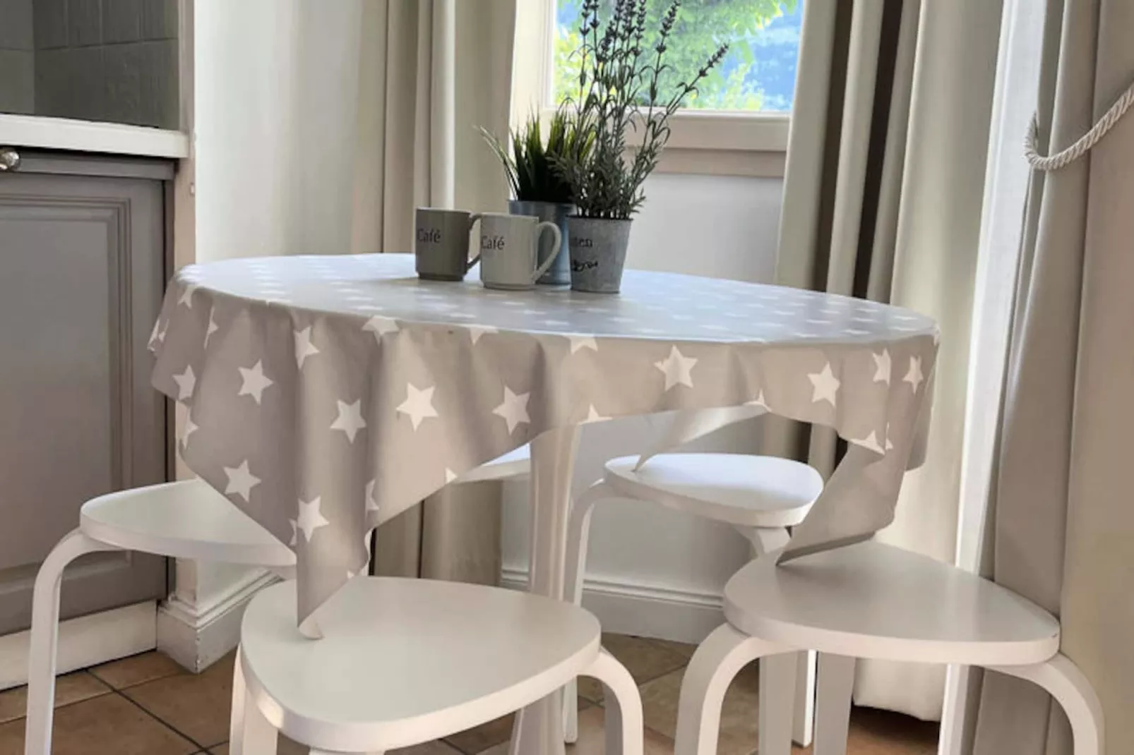 Appartements à Duingt-Untagged