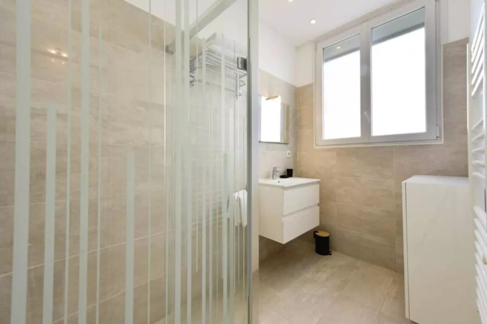 Résidence Rez-de-jardin, Plages à Pied Et Garage-Untagged