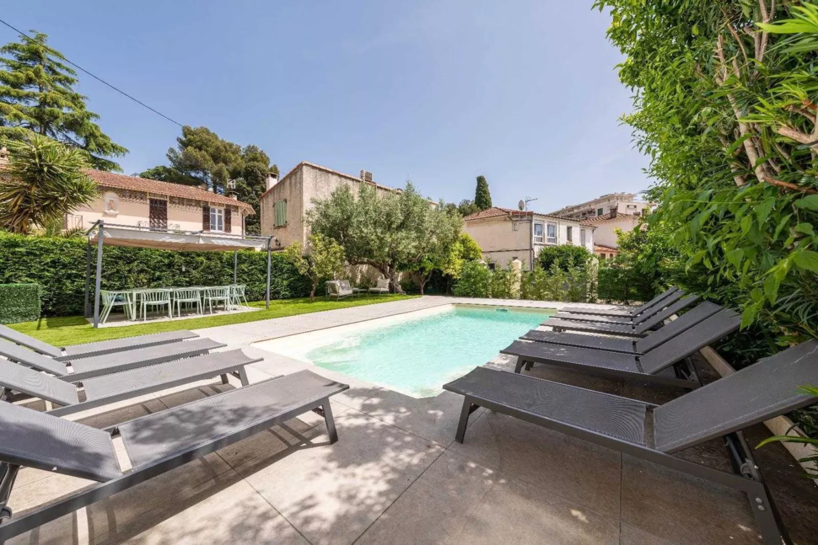 LL-13-ROSOLIEL-Untagged