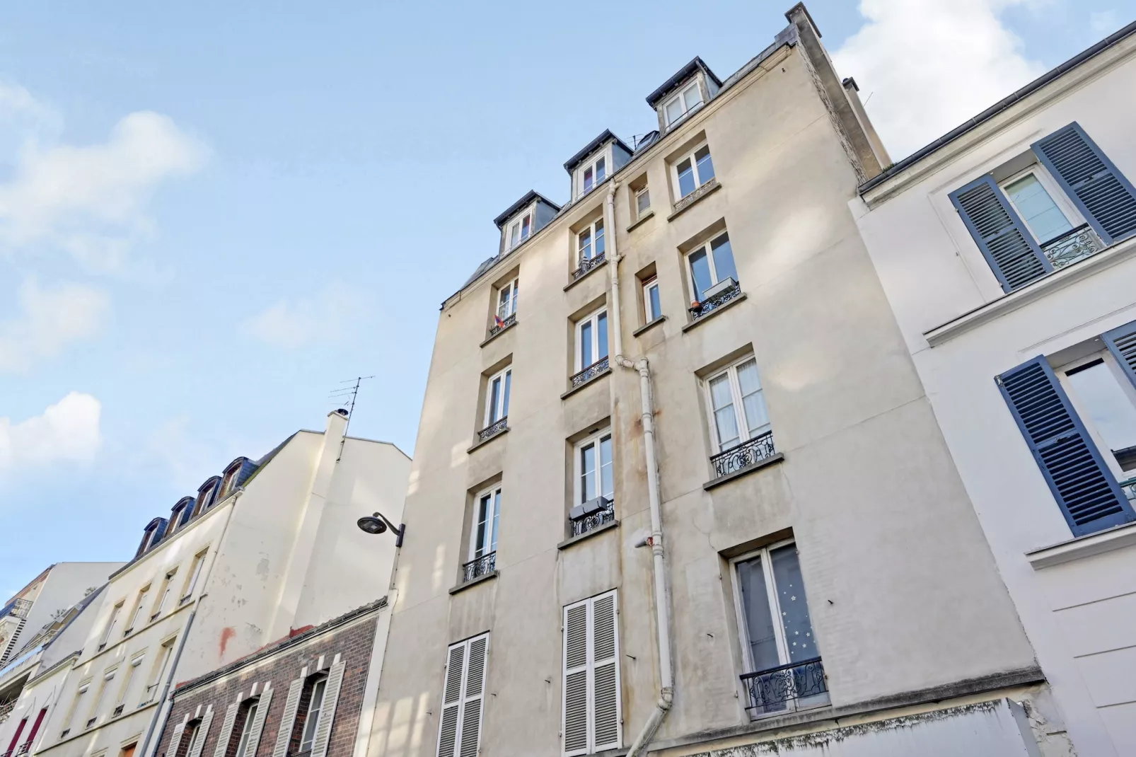 FT-18-CARTON-Untagged