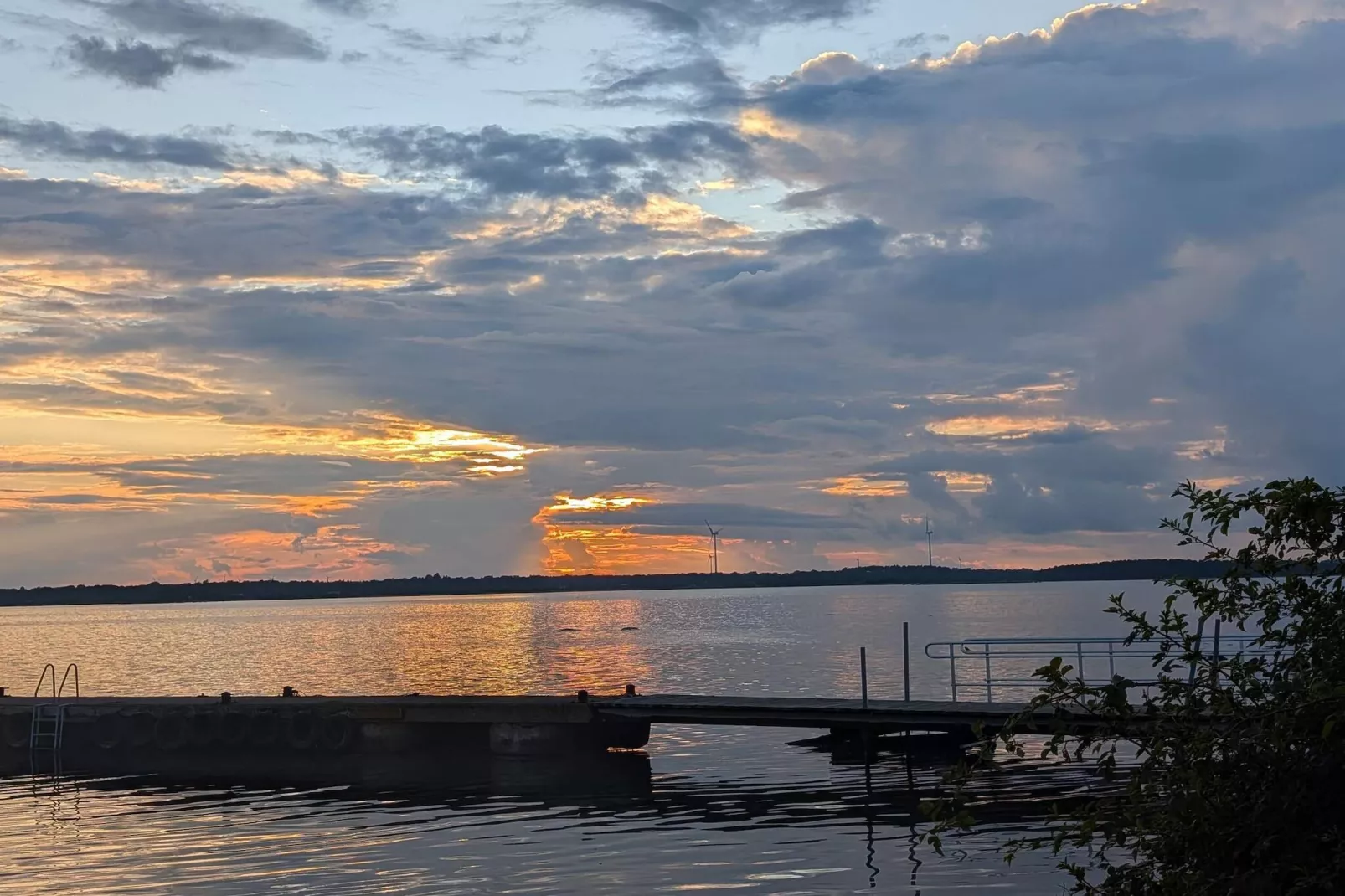 Maison de vacances pour 4 a BERGKVARA-By Traum-Vue sur l'eau