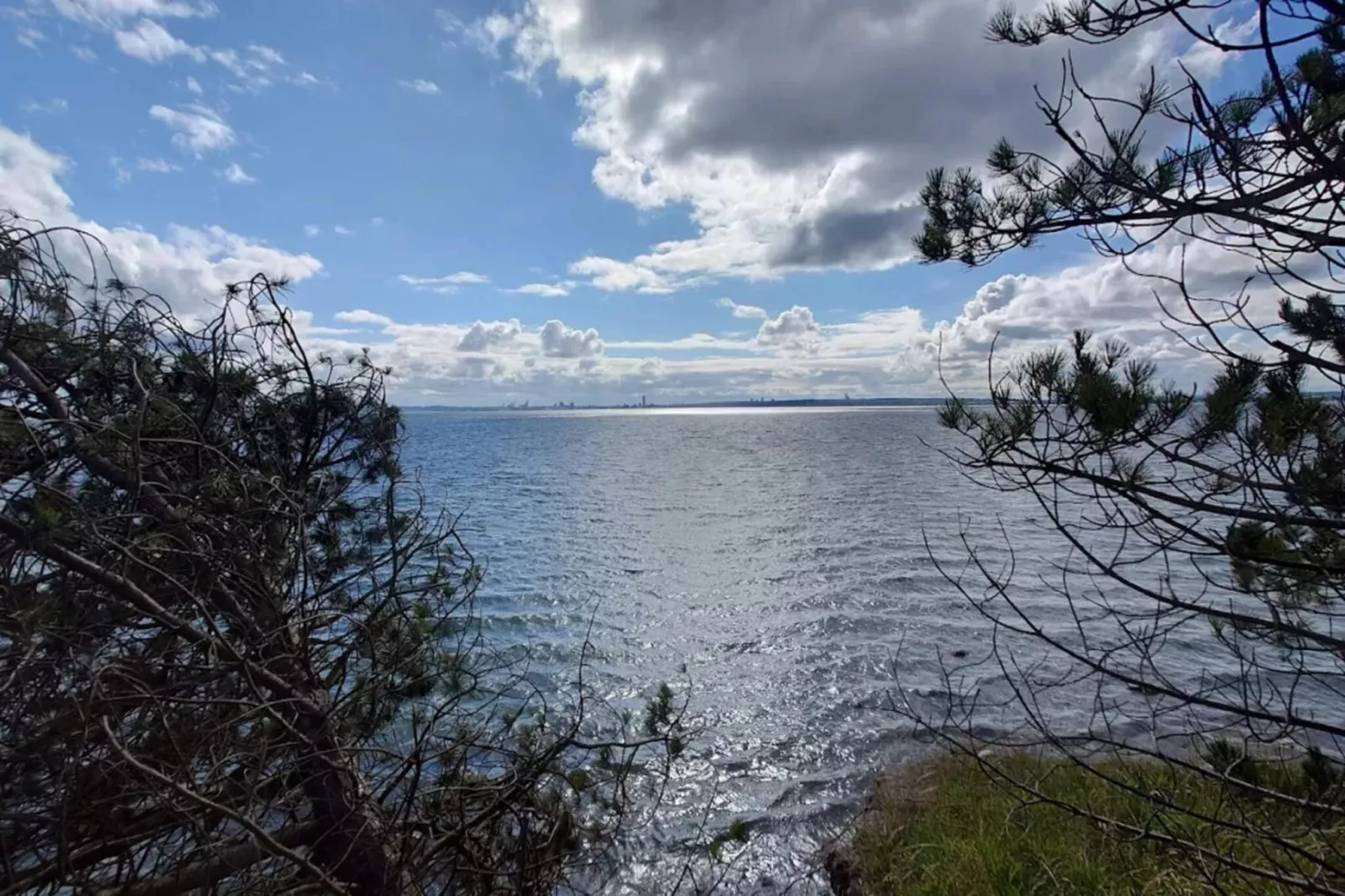 Tranquil Haven in Knebel - By Traum Ferienwohnungen-Water view