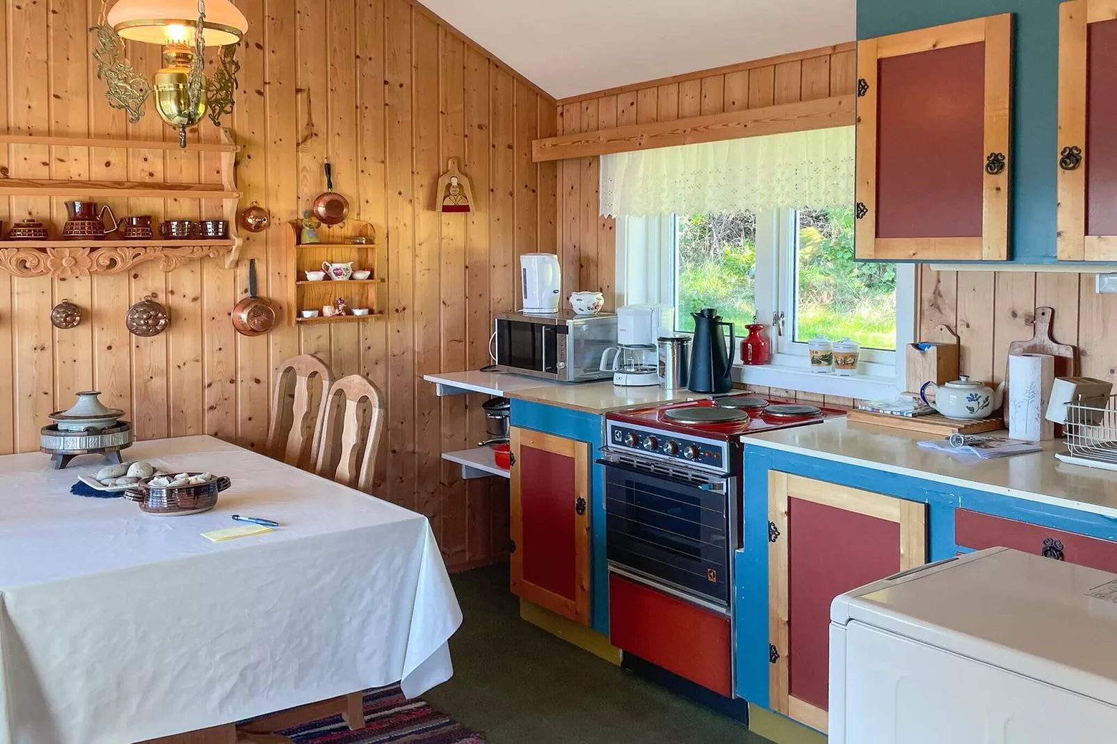 INGER-HYTTA   HUS 55789-Indoor