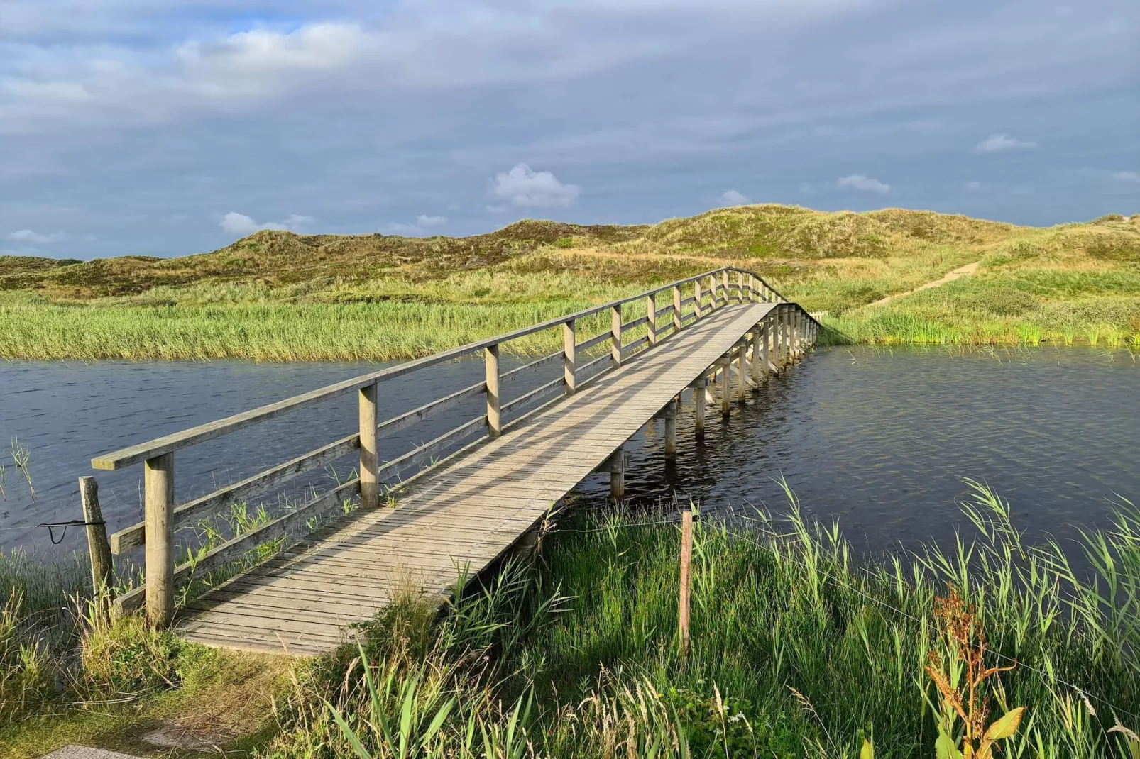 Secluded Retreat in Nature - By Traum Ferienwohnungen-Water view