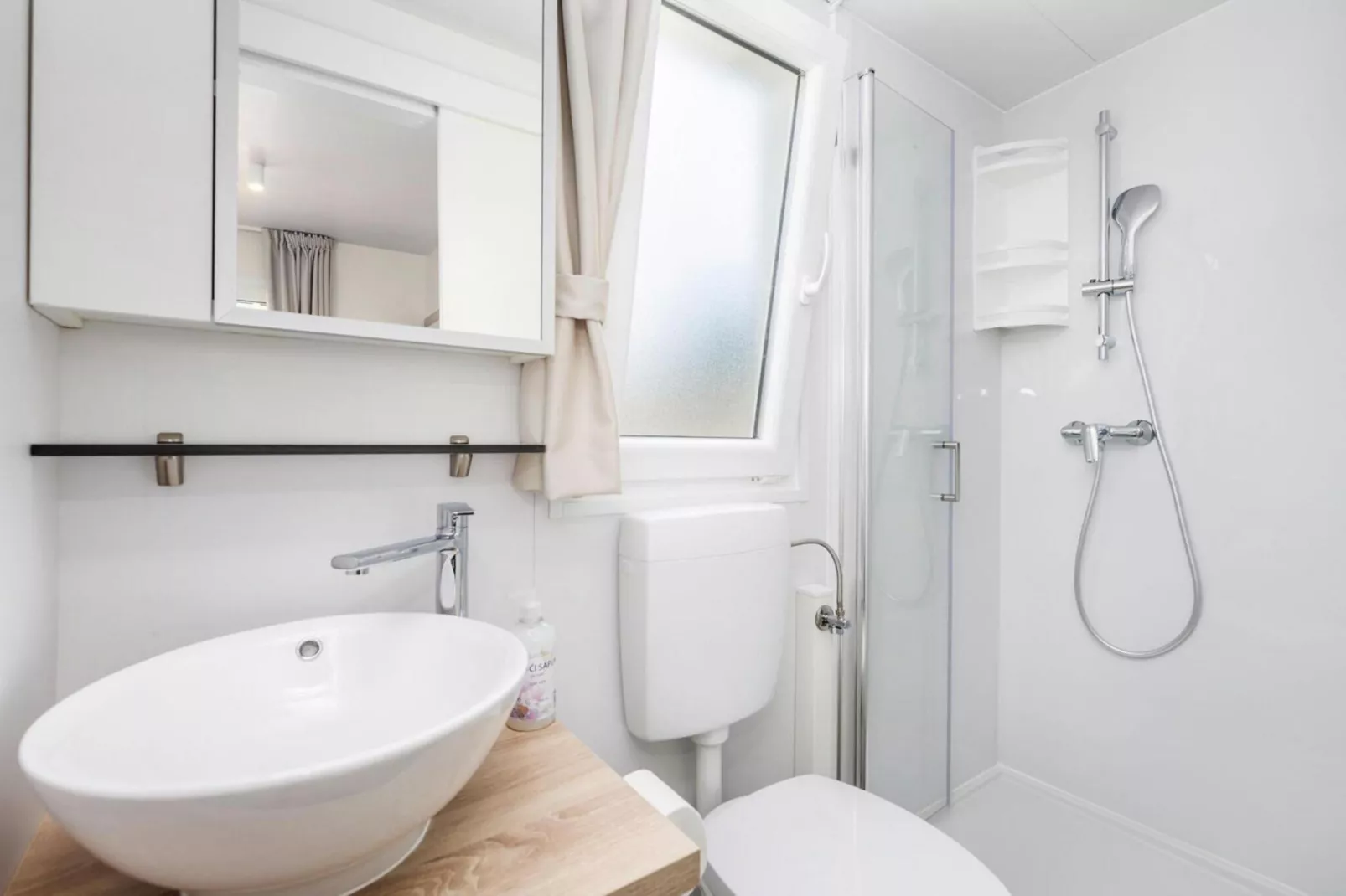 Mobile Homes, Omisalj-Mobilhome GOLD-Badezimmer