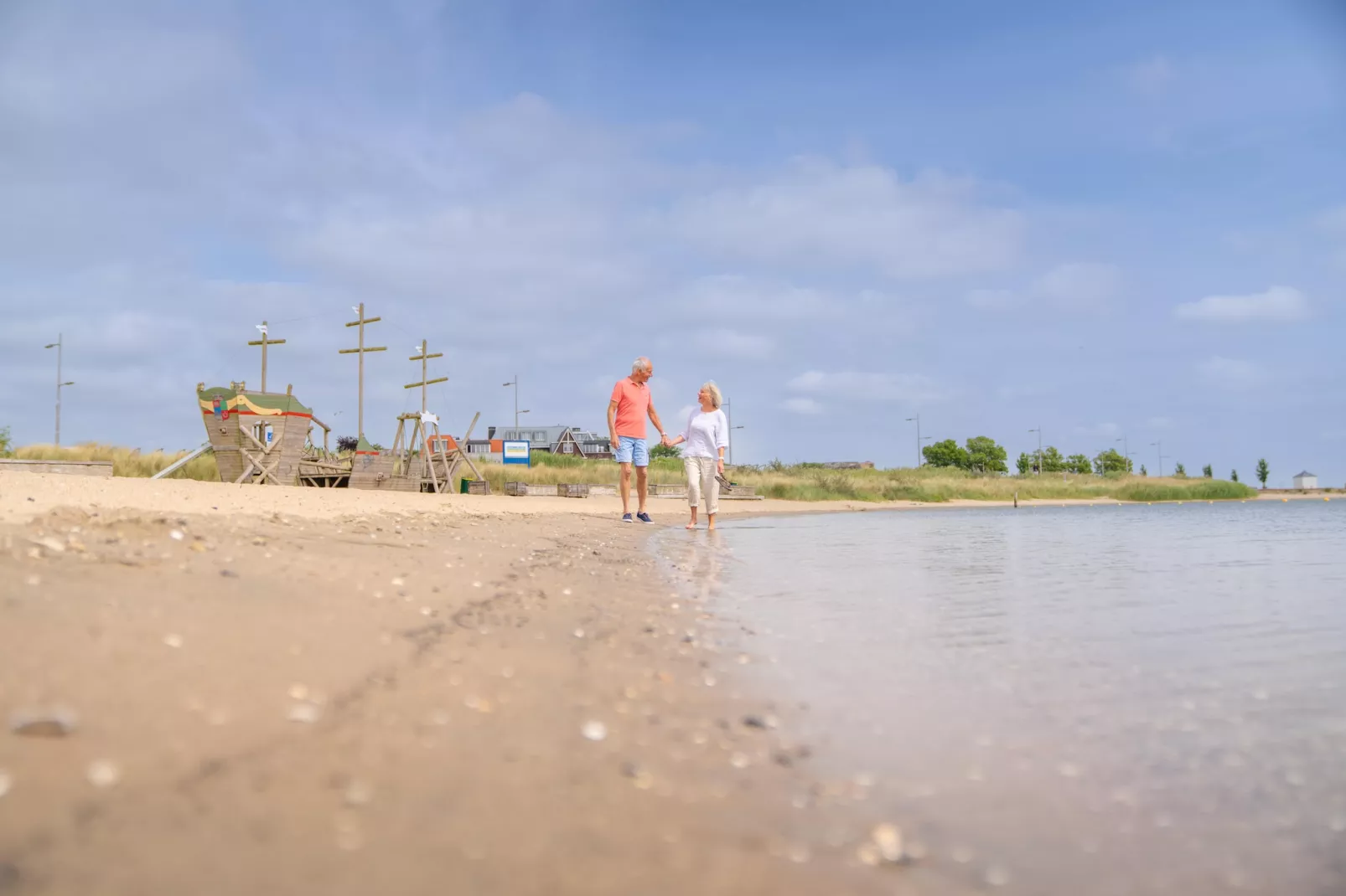 Cape Helius 23-Areas within 5km in summer