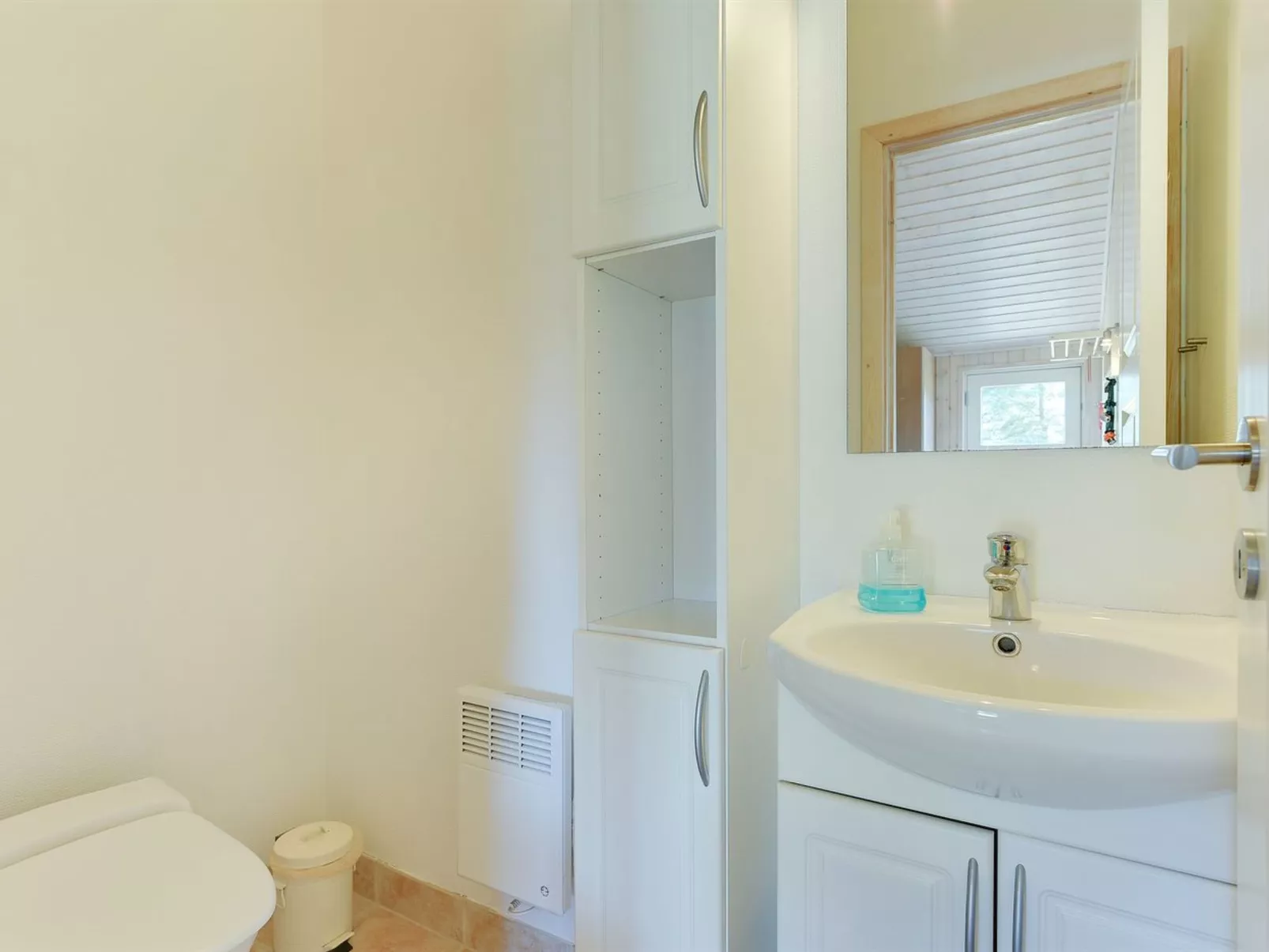 "Aksel" - 150m from the sea-Inside