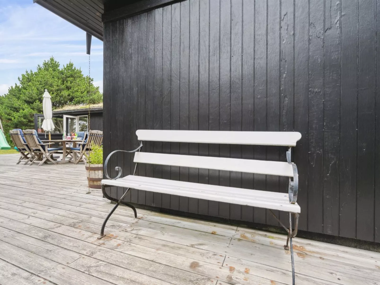 "Elin" - 3km from the sea-Outside