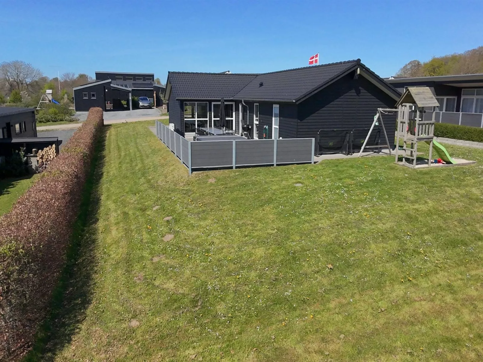 "Yakari" - 300m from the sea-Outside