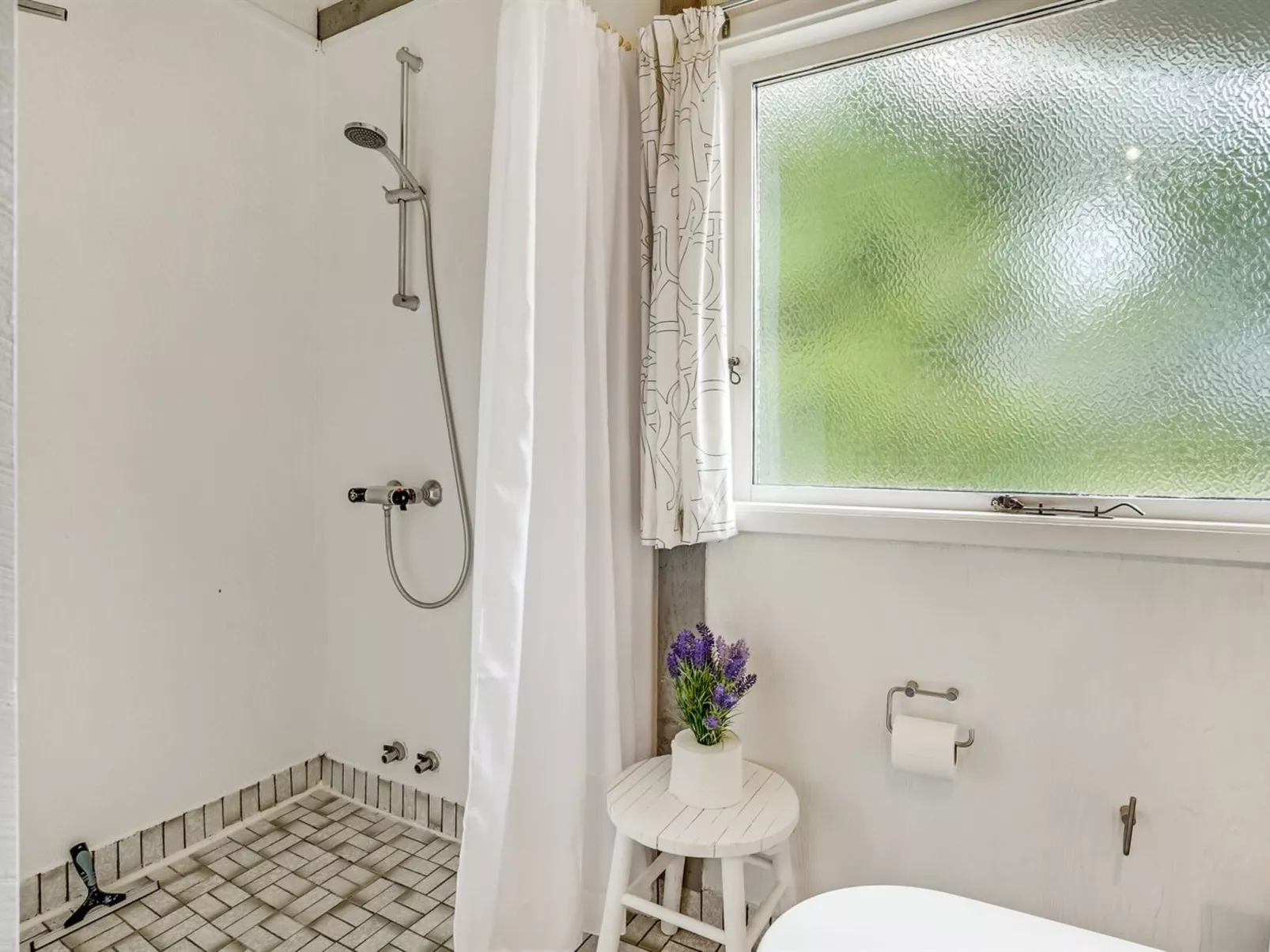 "Eivy" - 1km from the sea-Inside