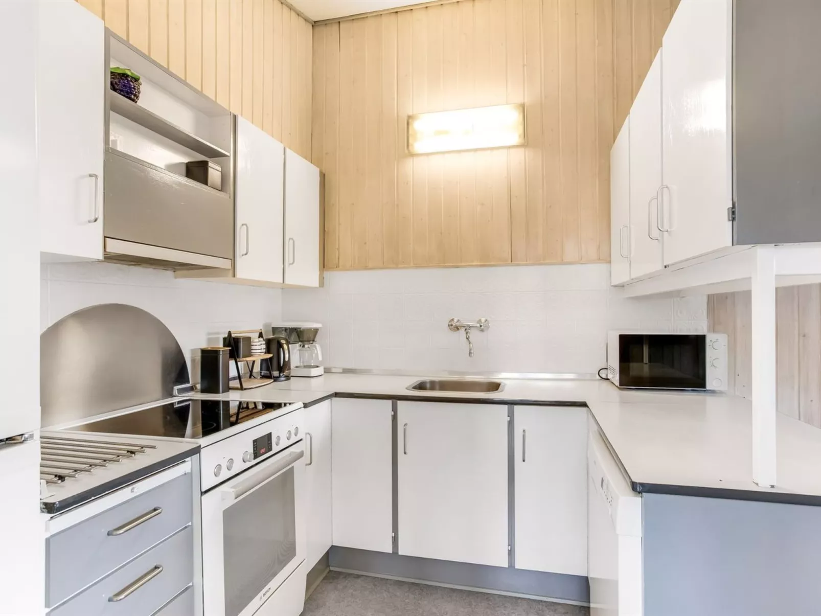 "Gunvor" - 1km from the sea-Inside