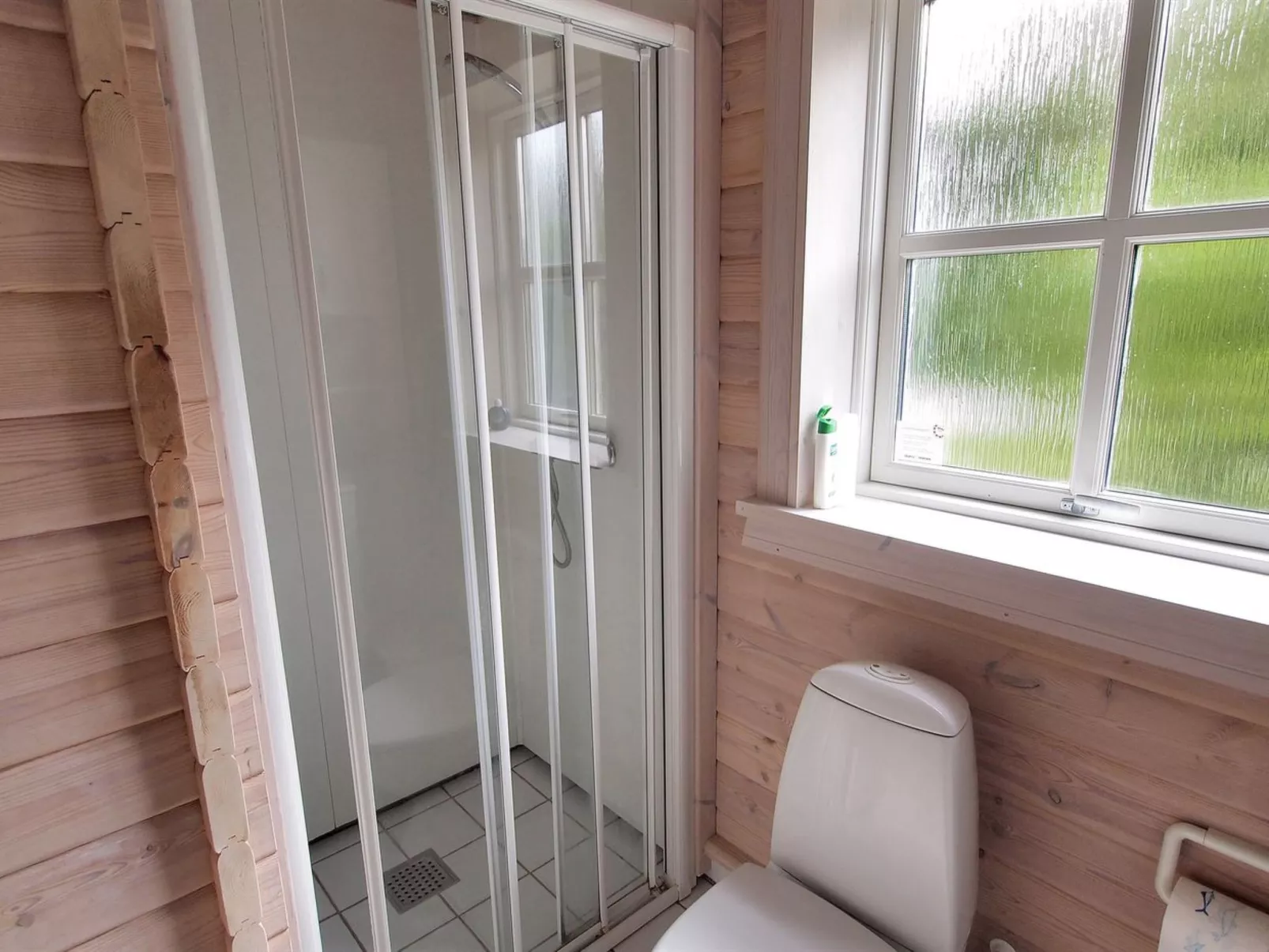 "Lilian" - 600m from the sea-Dedans