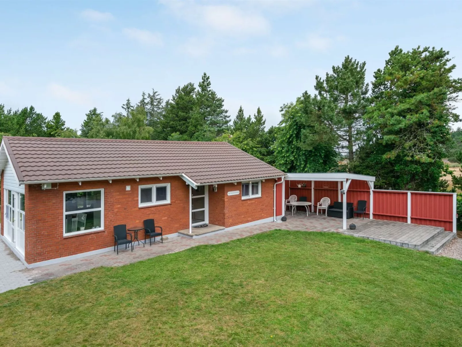 "Gwen" - 2.7km from the sea-Dehors