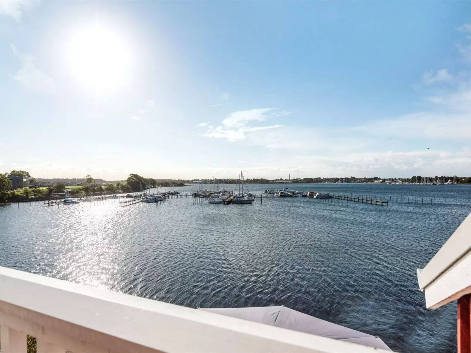 "Joar" - 5m to the fjord-Outside