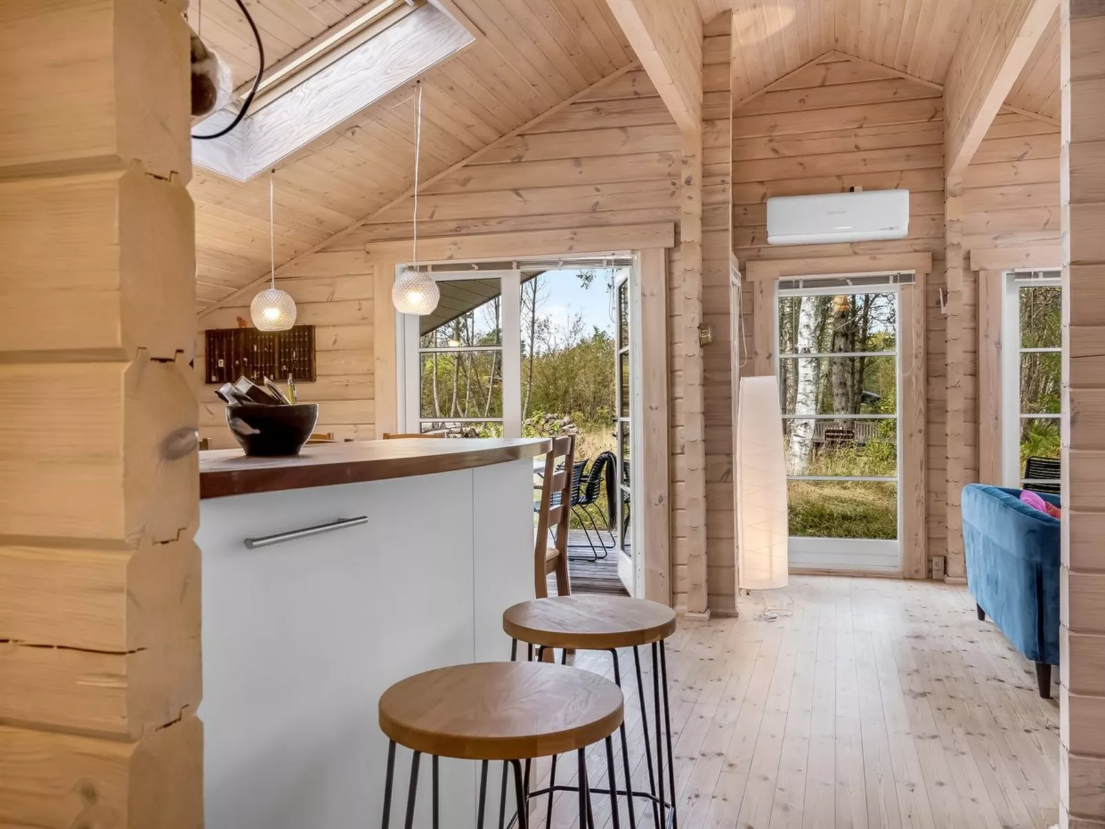 "Tanas" - 2km from the sea-Drinnen