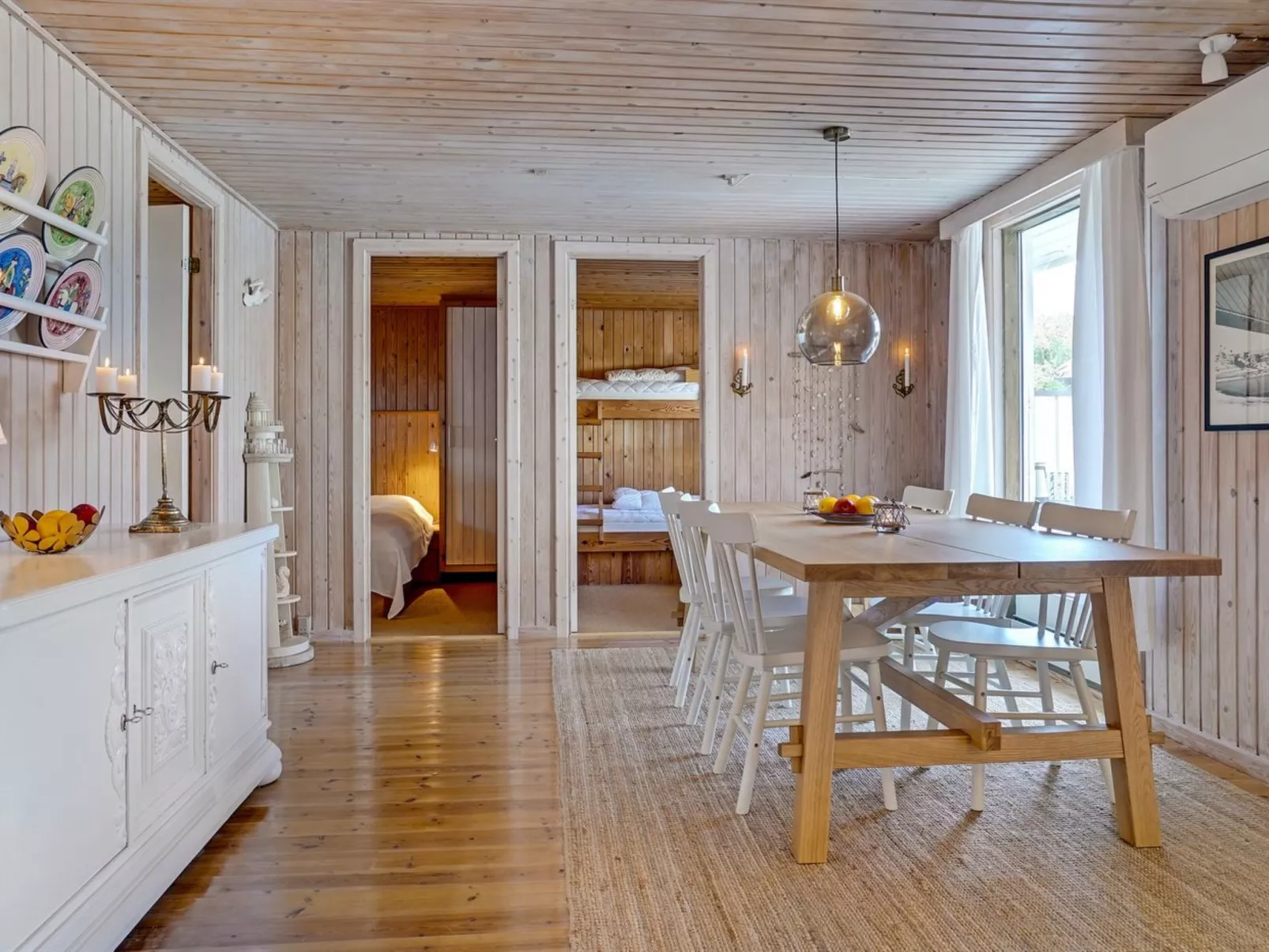 "Rutha" - 45m from the sea-Drinnen