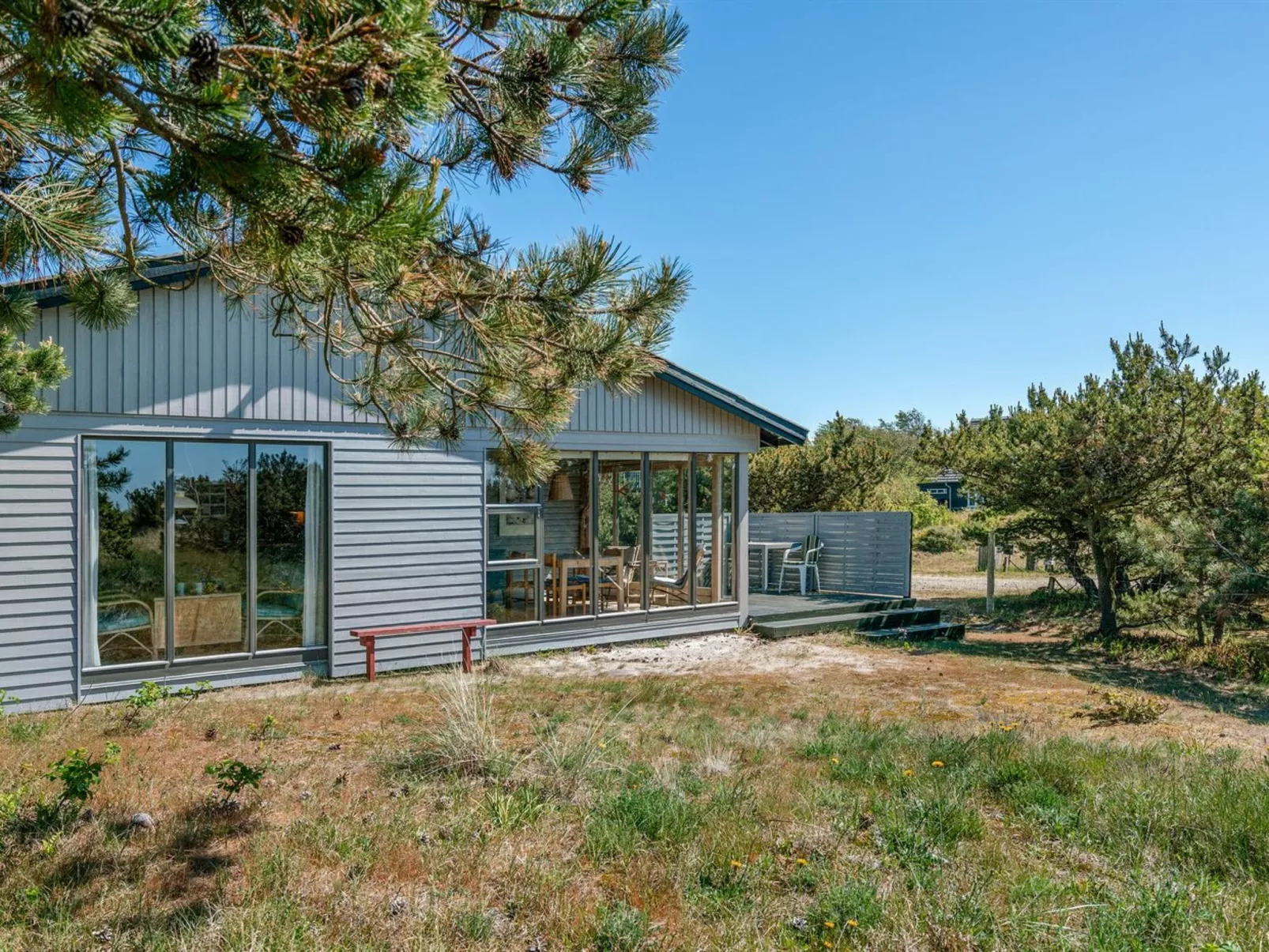 "Petersen" - 50m from the sea-Outside