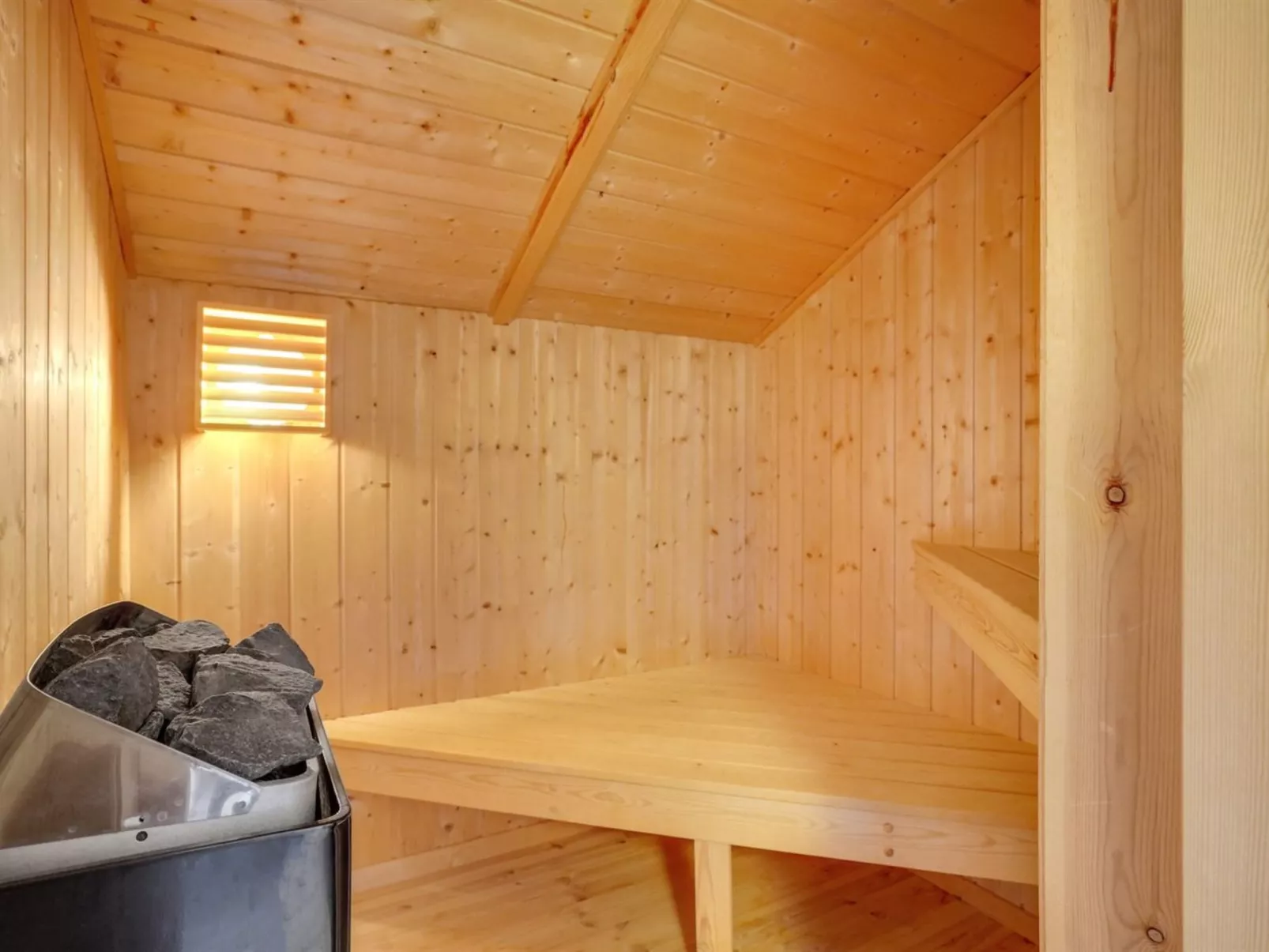 "Lovisa" - 500m from the sea-Inside