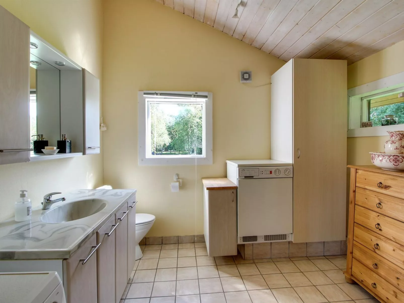 "Efimija" - 7km from the sea-Inside