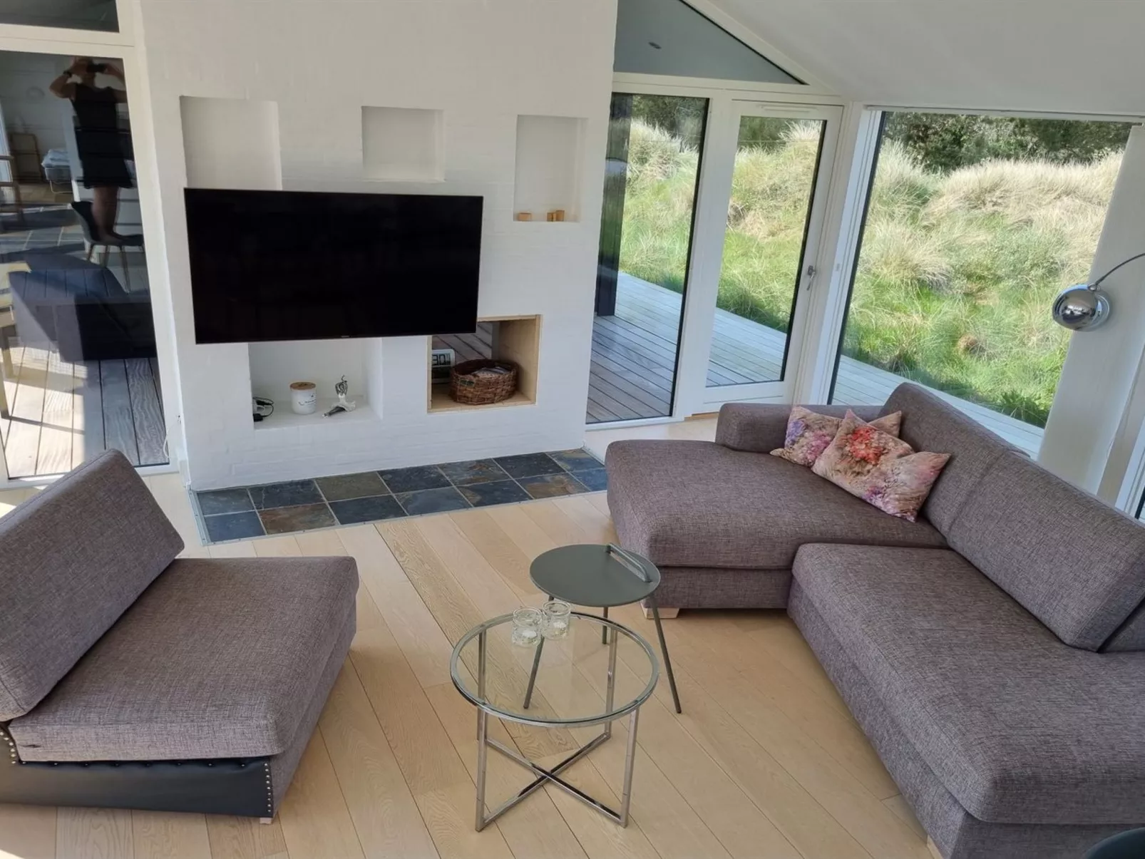 "Darla" - 375m from the sea-Inside