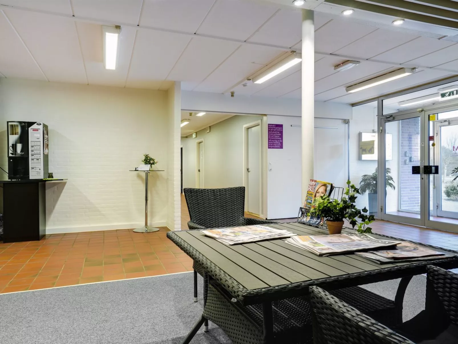 "Akim" - 2km from the sea-Dedans