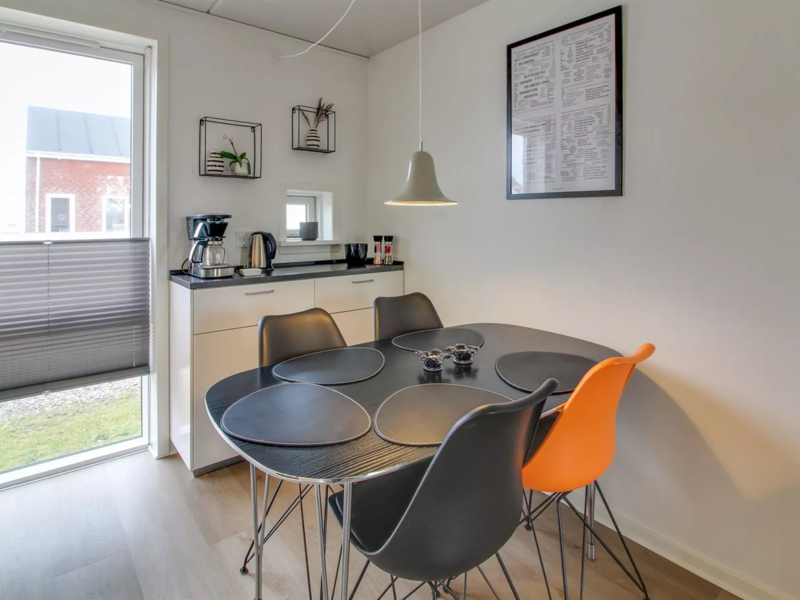 "Adils" - 2.5km from the sea - Inside