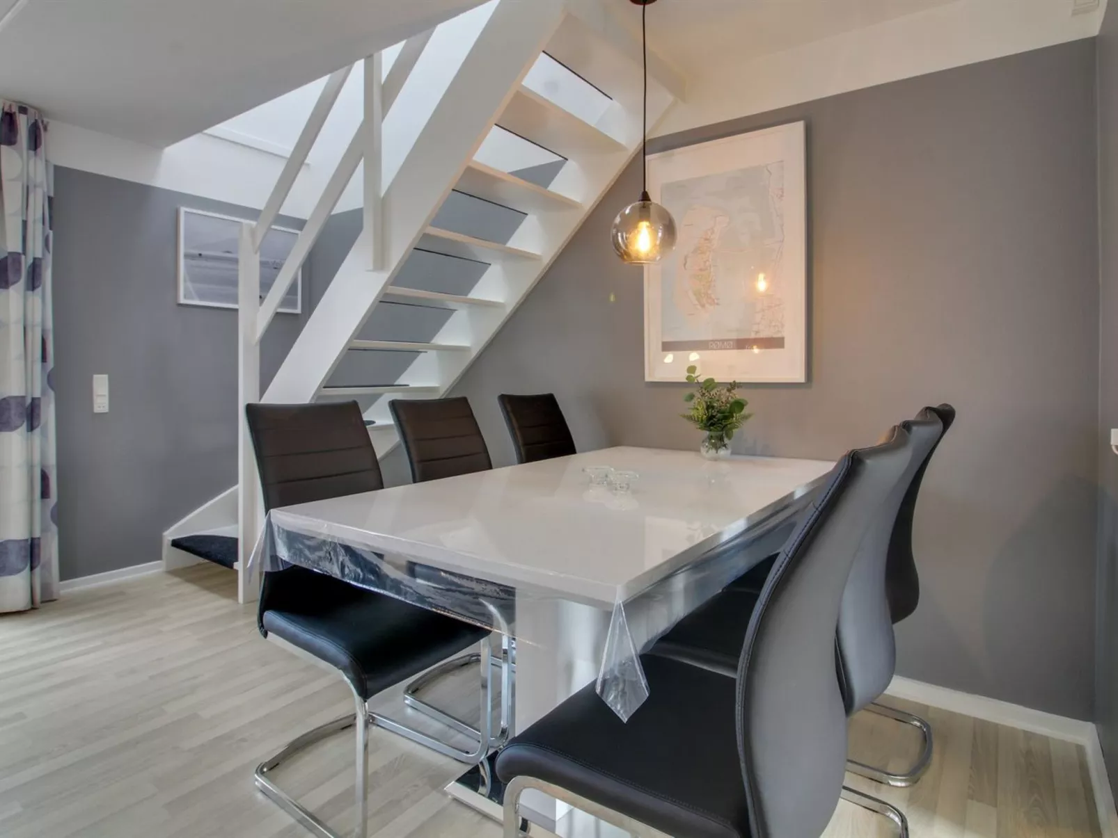 "Raine" - 2.3km from the sea-Dedans