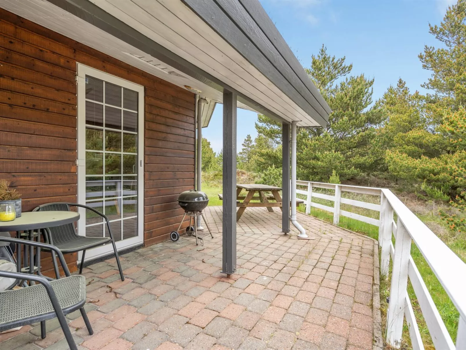 "Mariette" - 3.1km from the sea-Outside