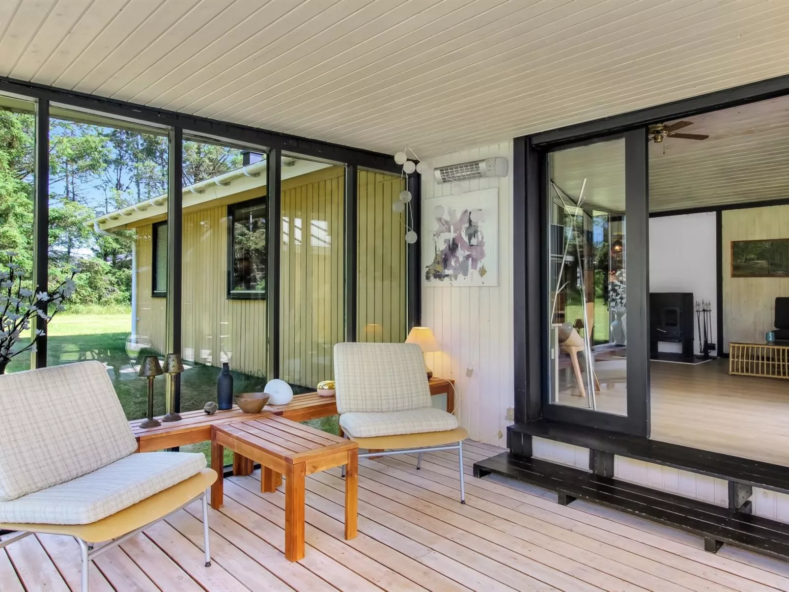 "Biergh" - 600m from the sea-Drinnen