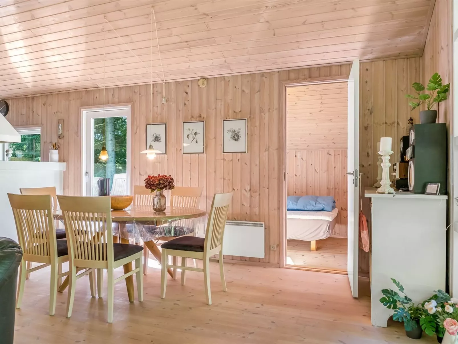 "Ninetta" - 650m from the sea-Drinnen