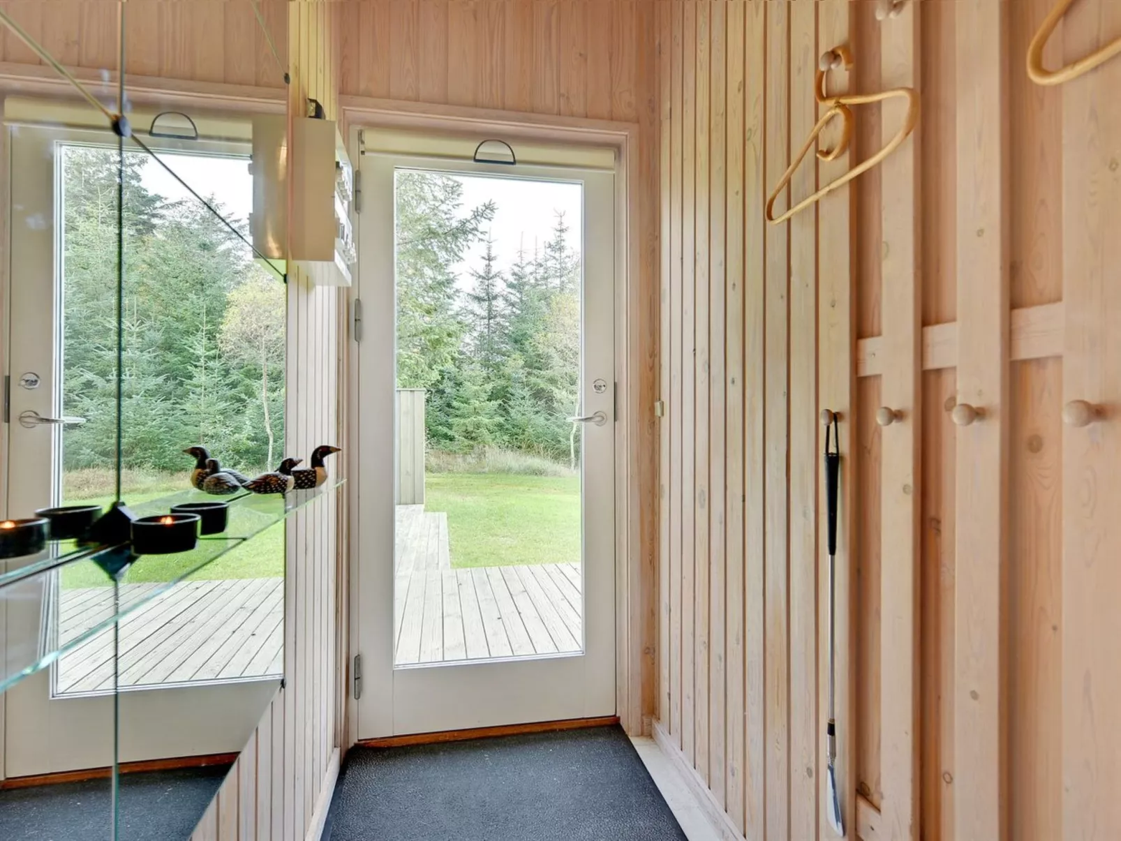 "Editt" - 2km from the sea-Inside