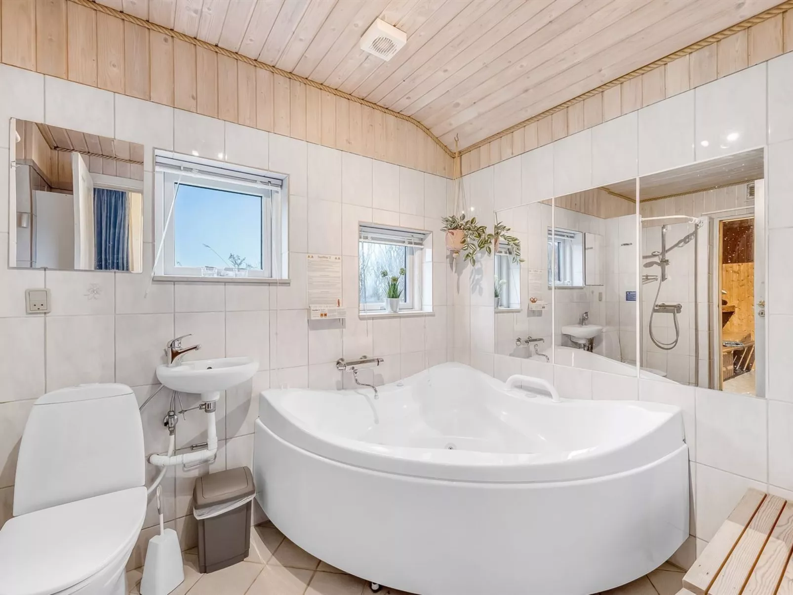 "Safina" -  from the sea-Inside