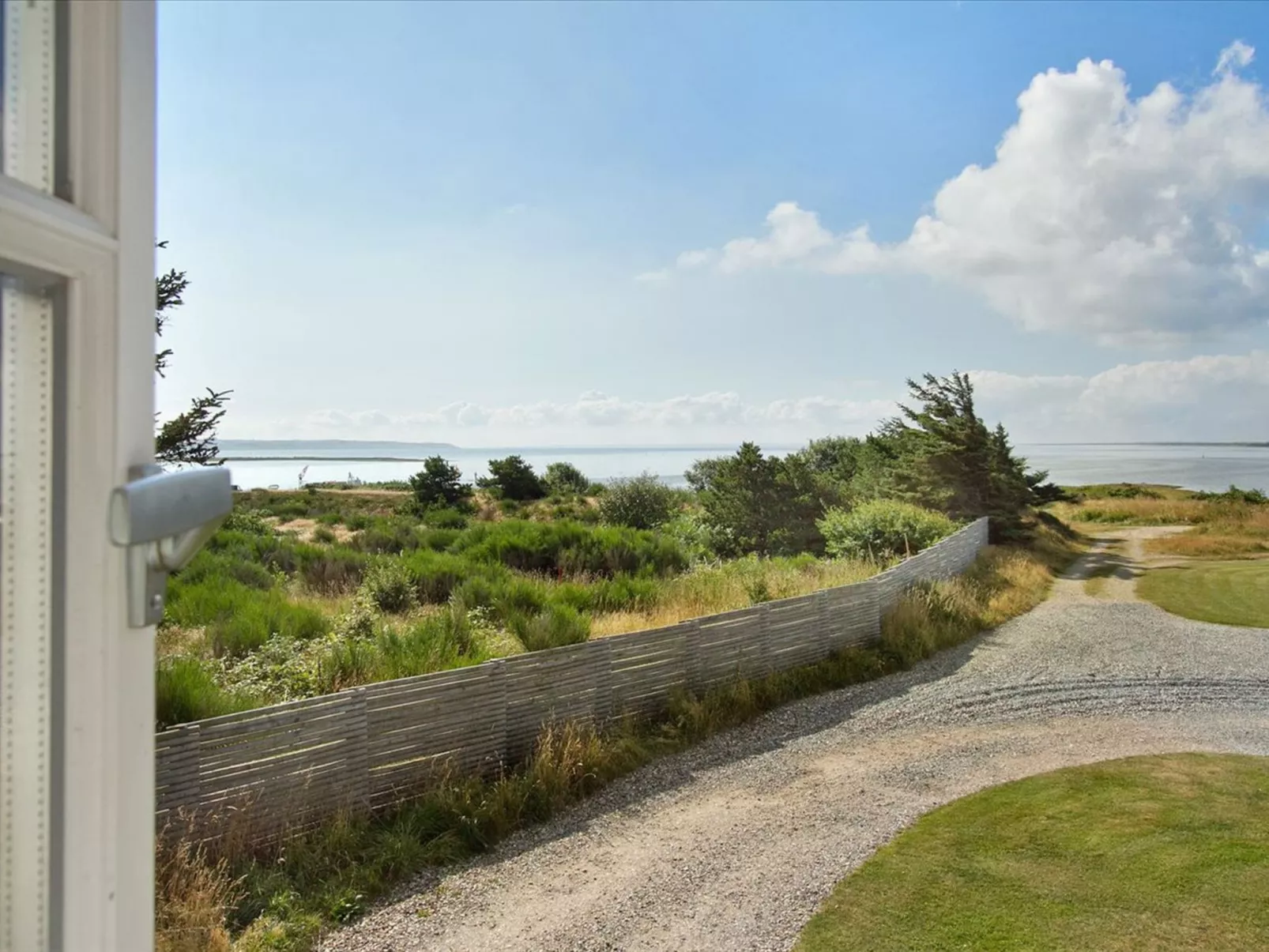 "Hubertine" - 100m to the fjord-Draußen