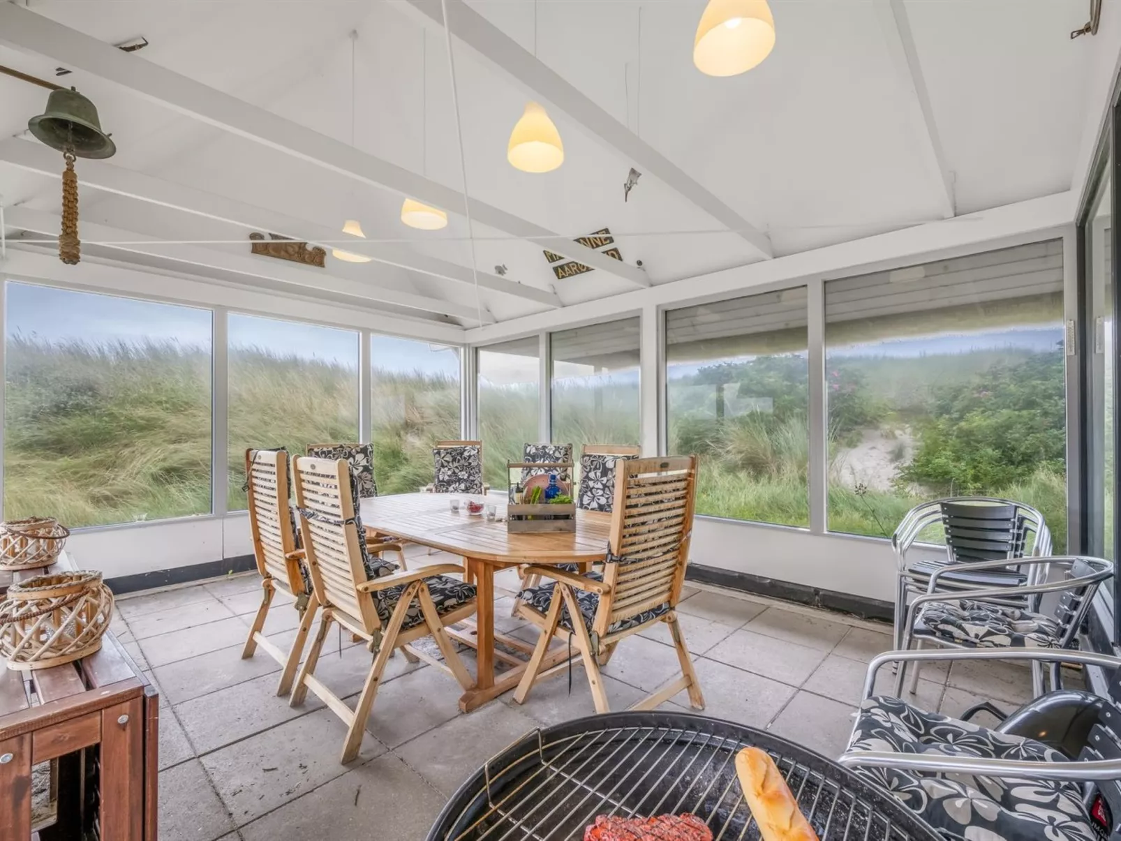 "Nicolaus" -  from the sea-Dedans