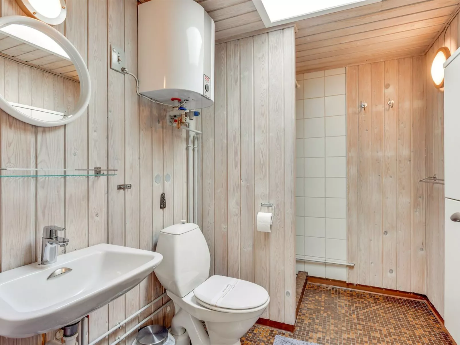 "Eliane" - 4km from the sea-Drinnen