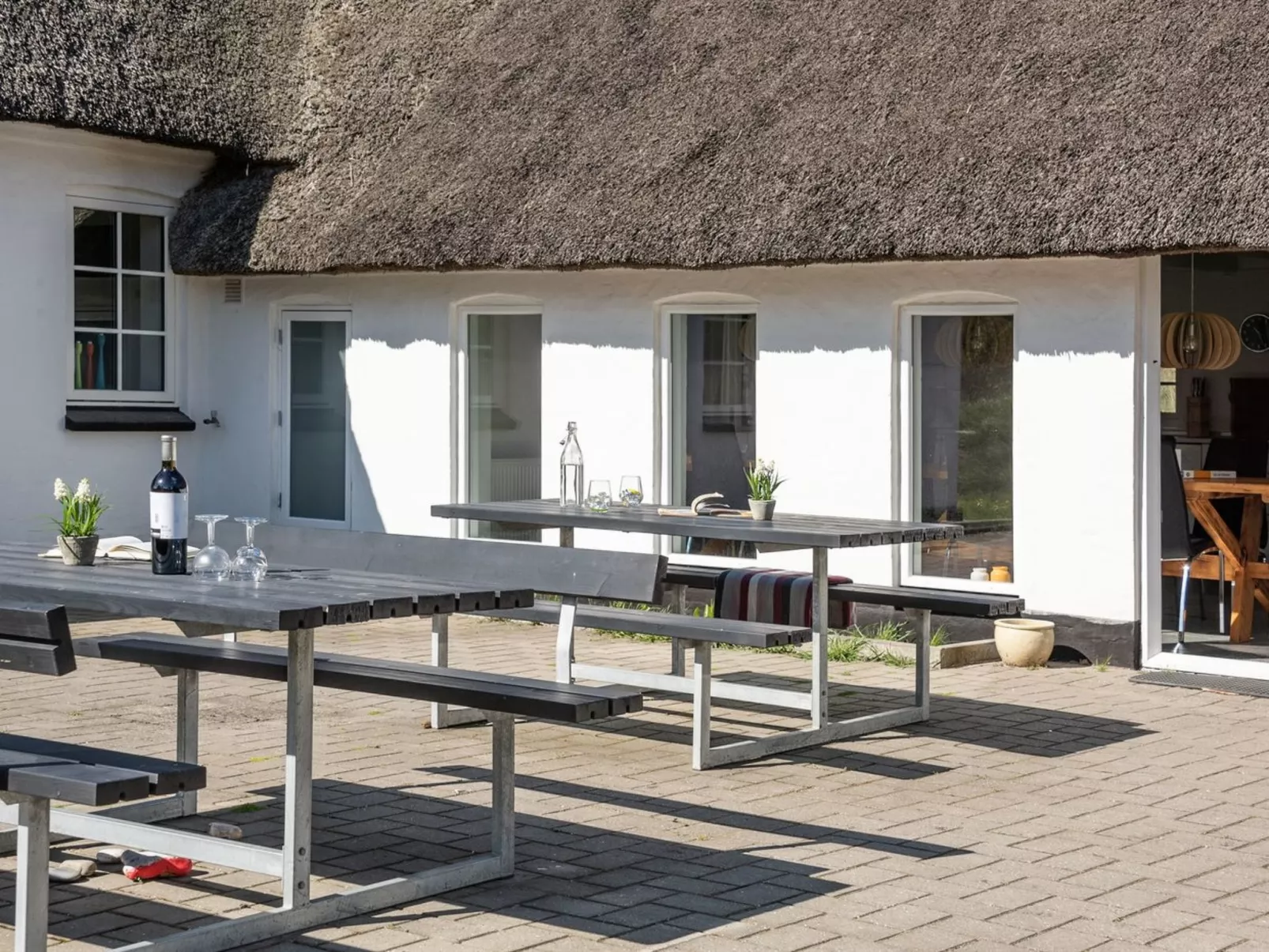 "Cornelius" - 900m from the sea-Outside