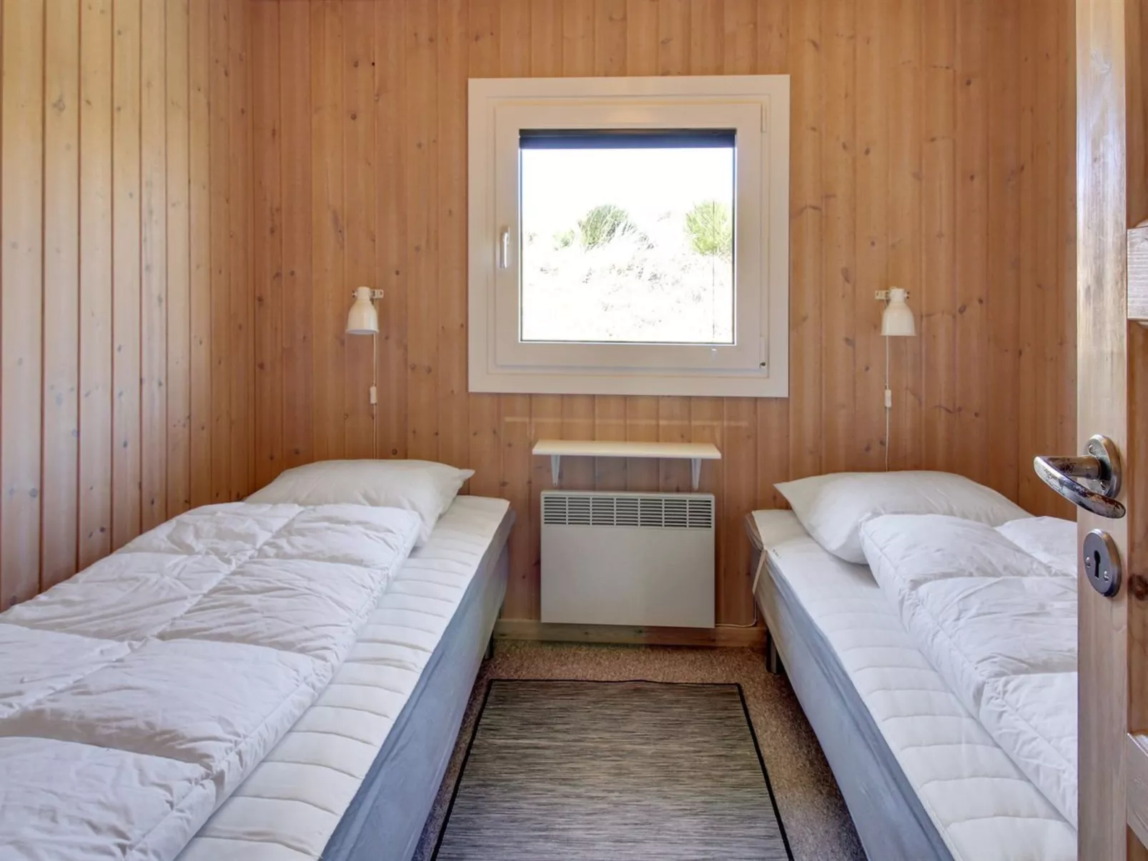 "Gundine" -  from the sea-Dedans