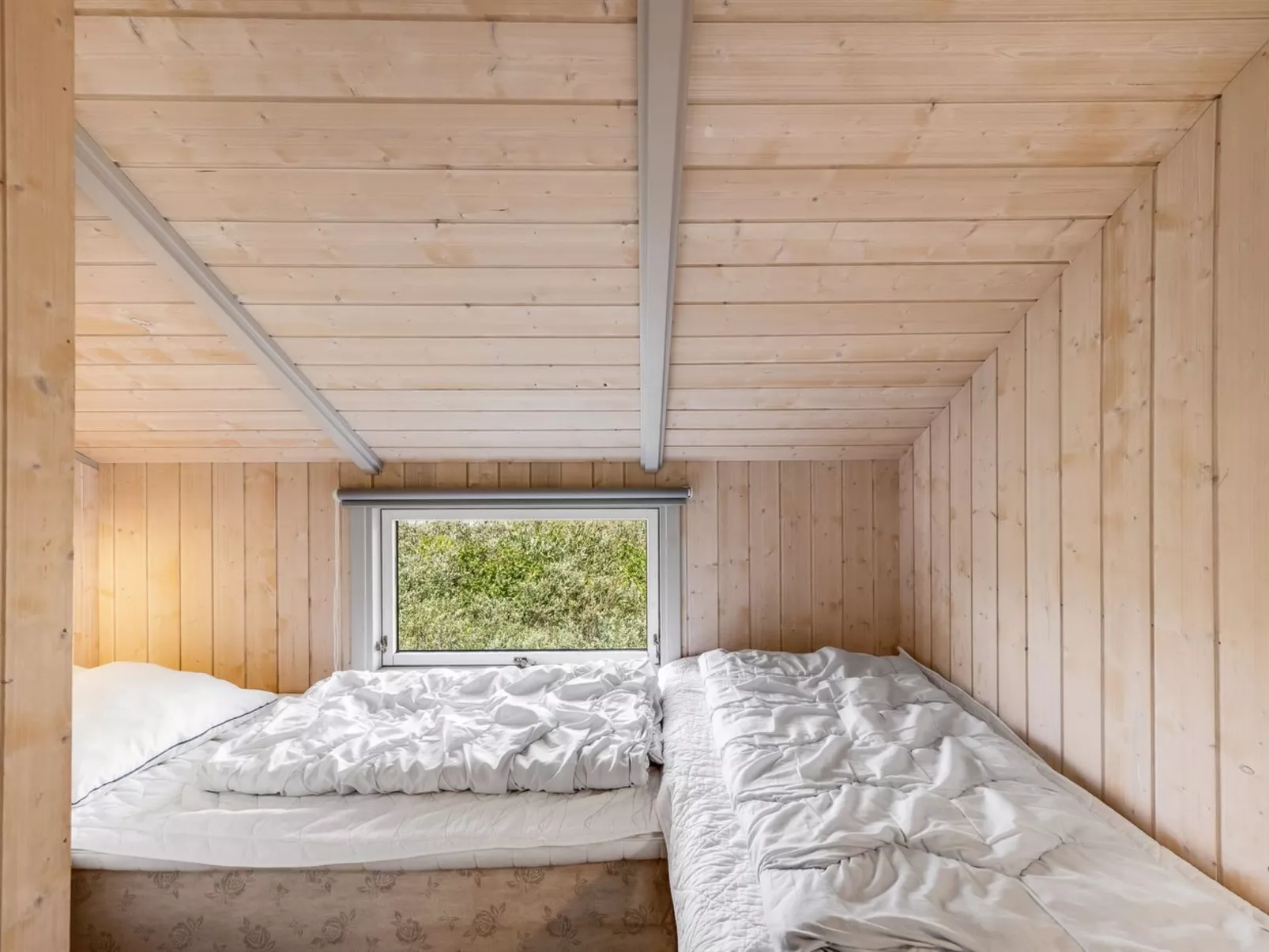 "Tuure" -  from the sea-Dedans