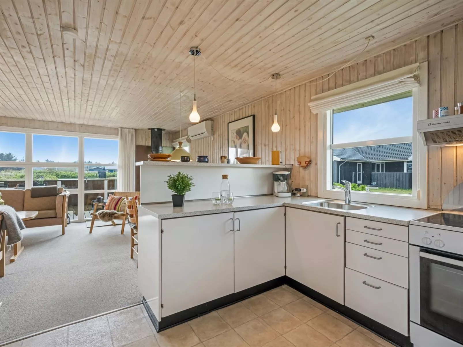 "Gertine" - 650m to the fjord-Inside