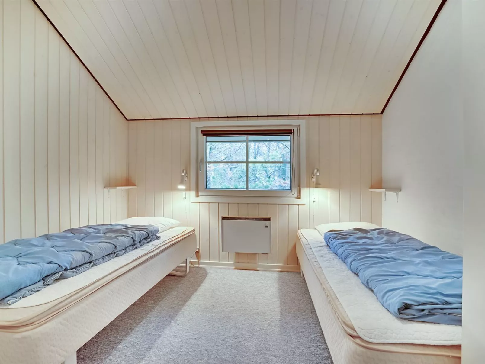 "Guththorm" - 600m from the sea-Dedans