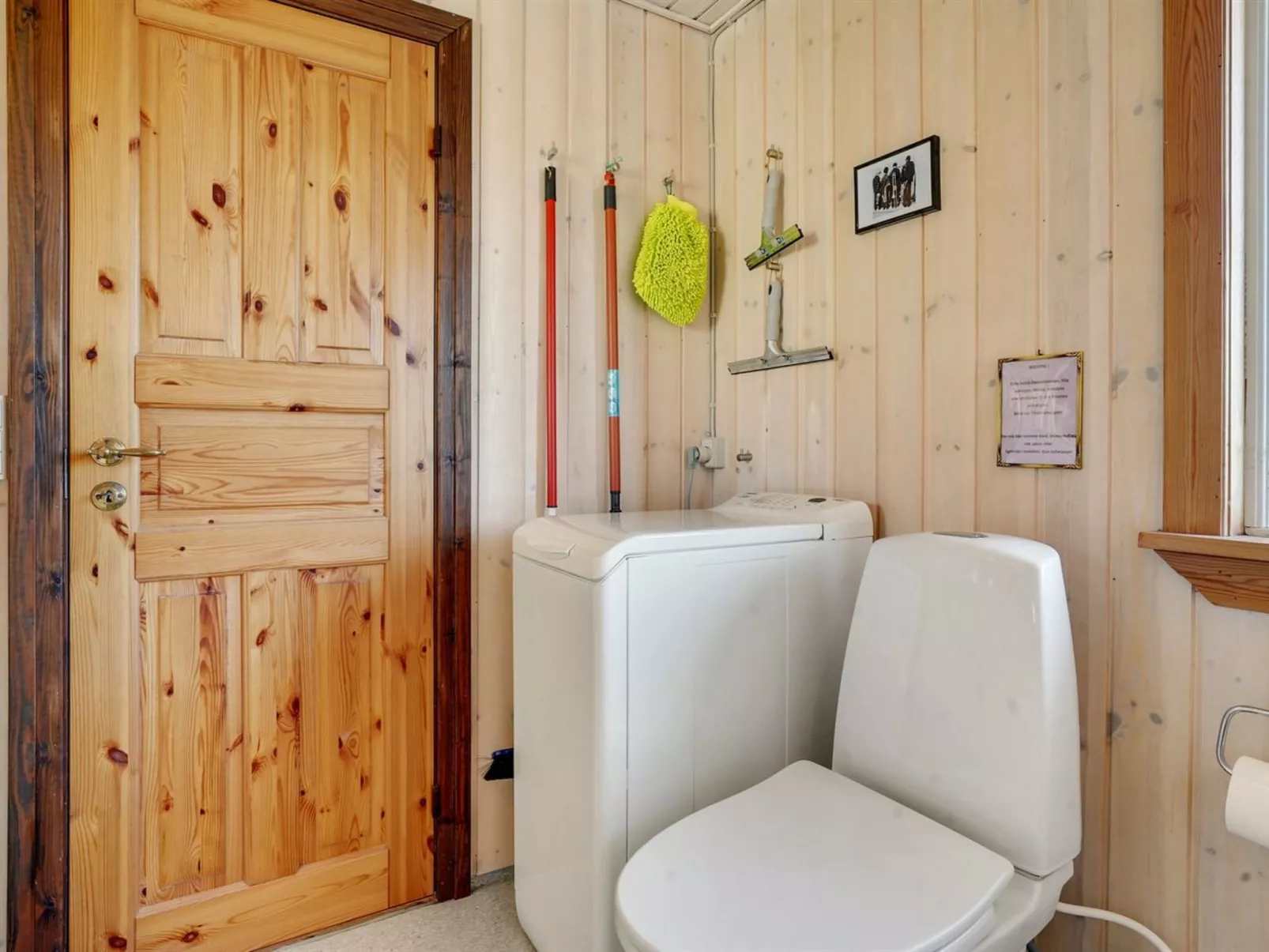 "Edna" - 800m from the sea-Dedans