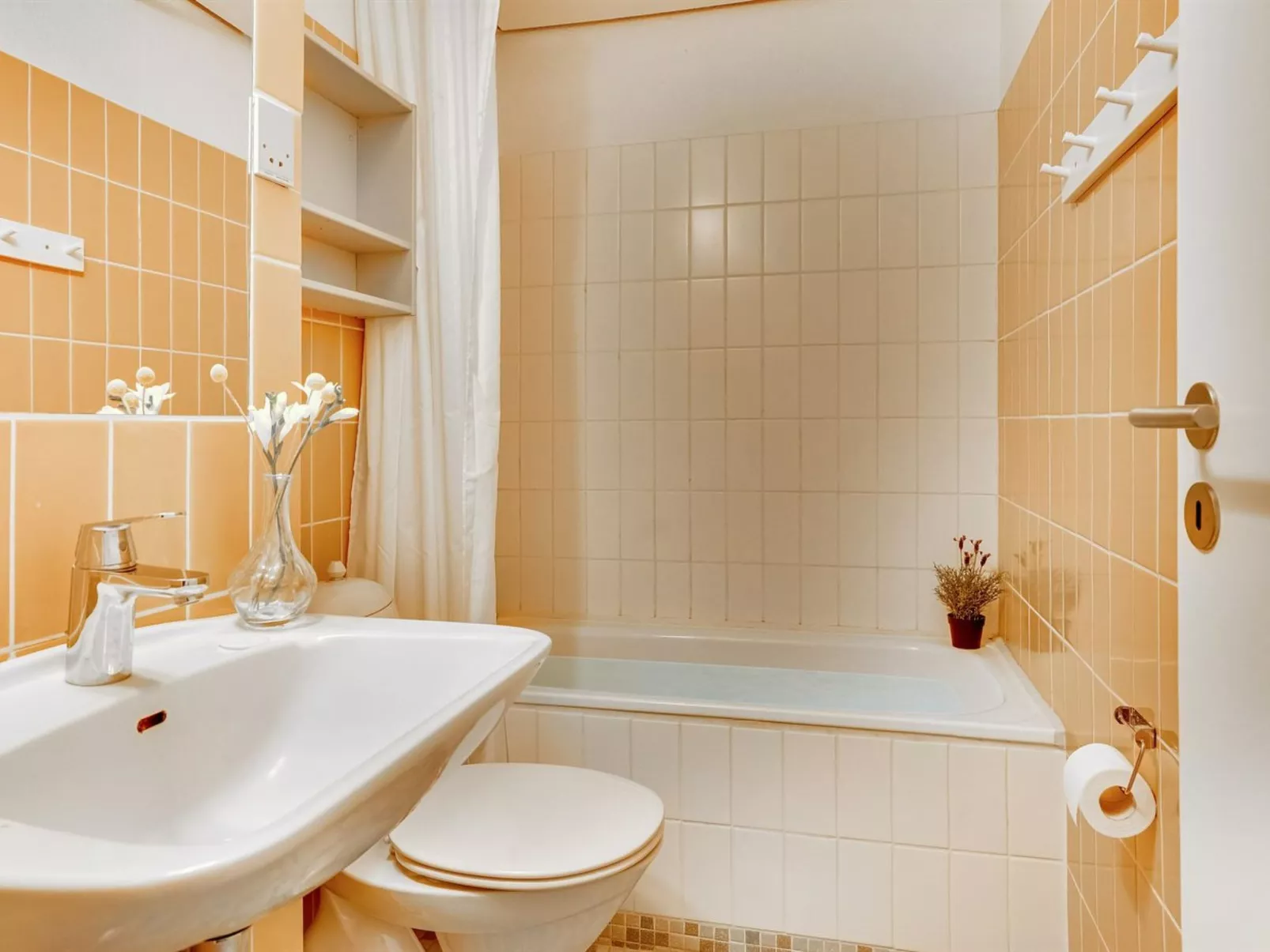 "Anedorte" - 50m from the sea-Drinnen