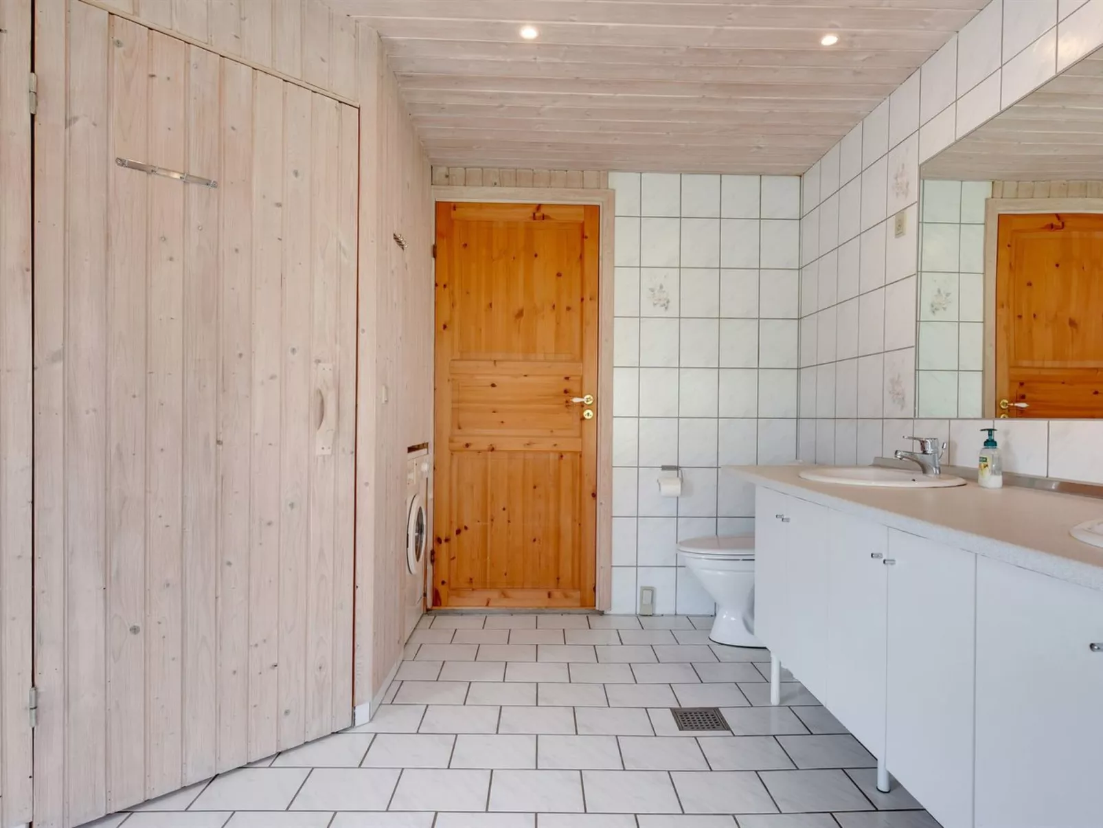 "Annemia" - 200m from the sea-Inside