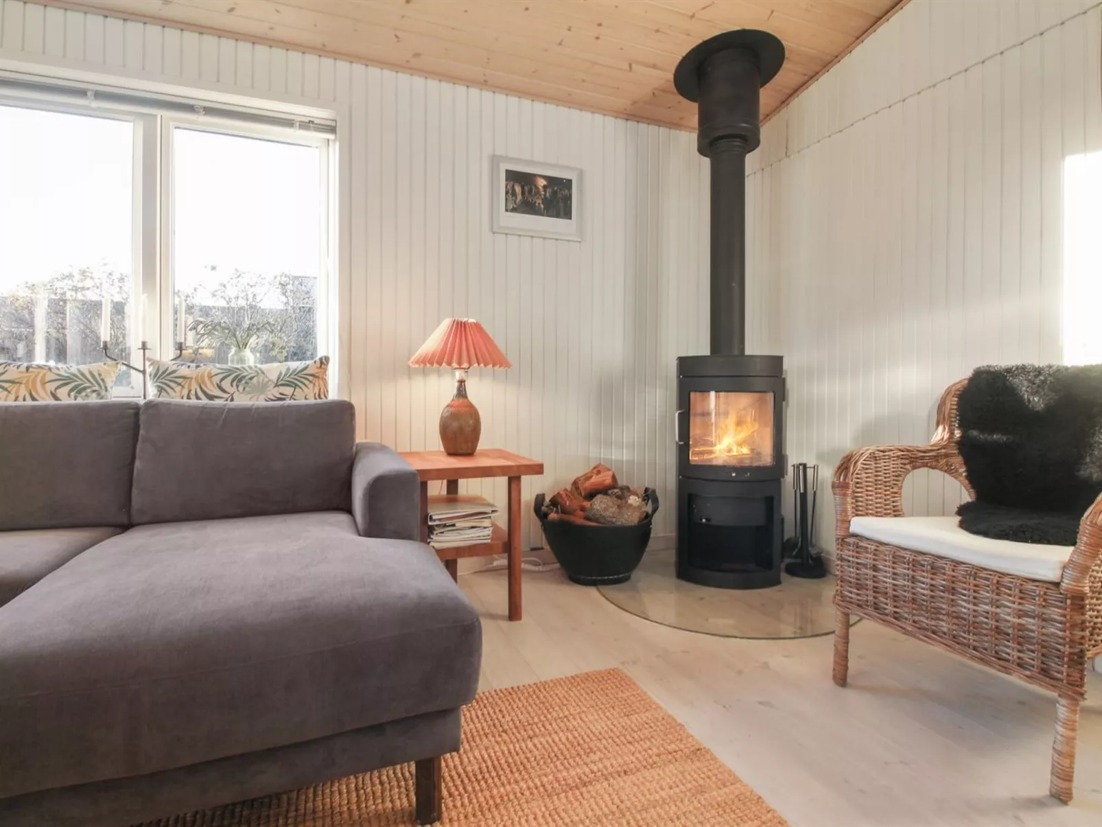 "Habbo" - 500m from the sea-Inside