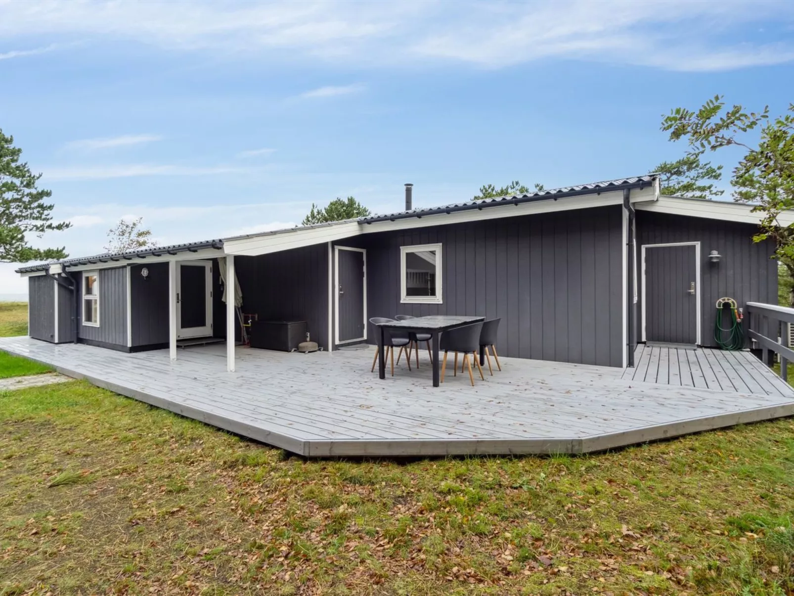 "Djuna" - 200m from the sea-Dehors