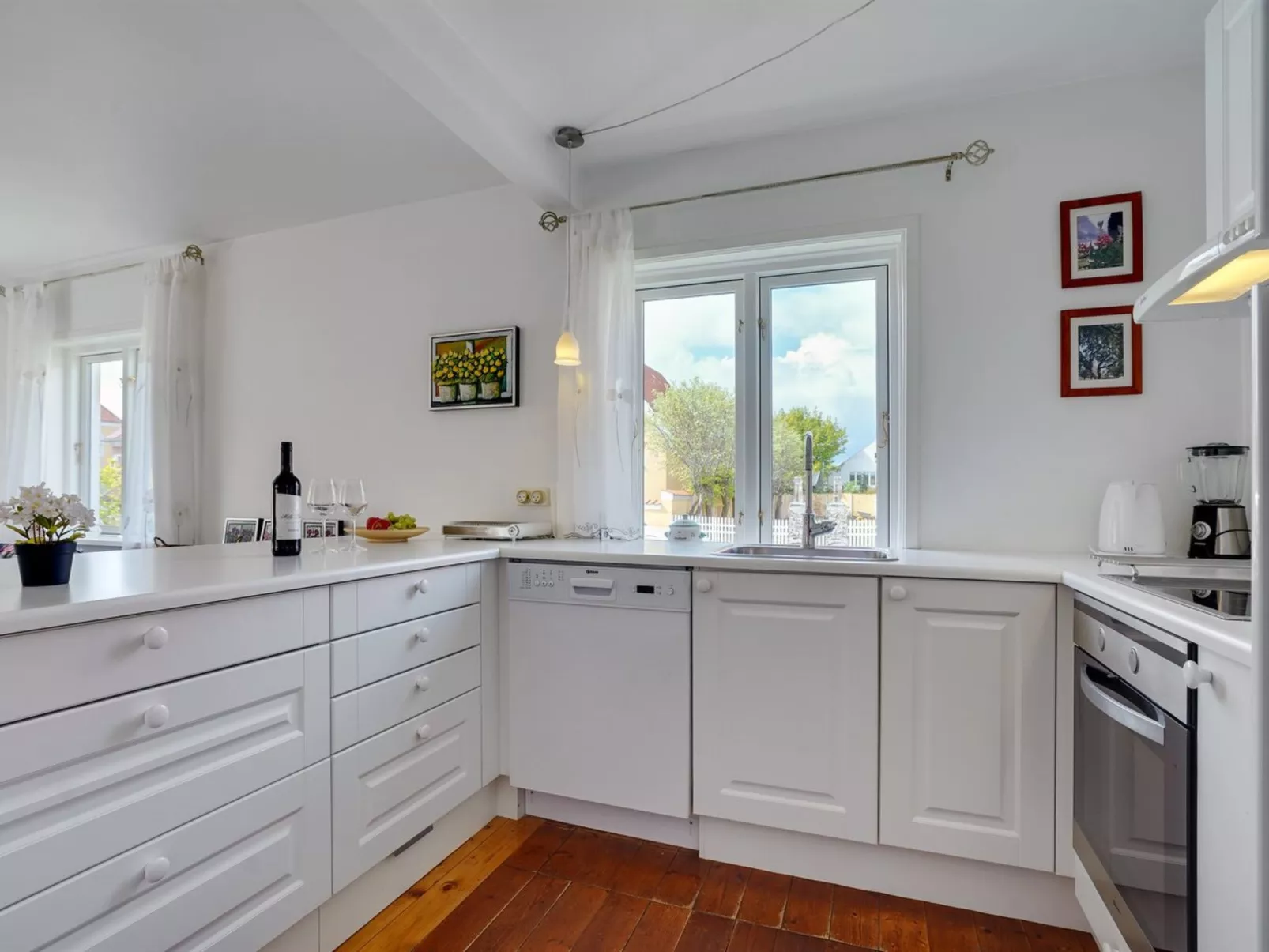 "Ater" - 800m from the sea-Inside