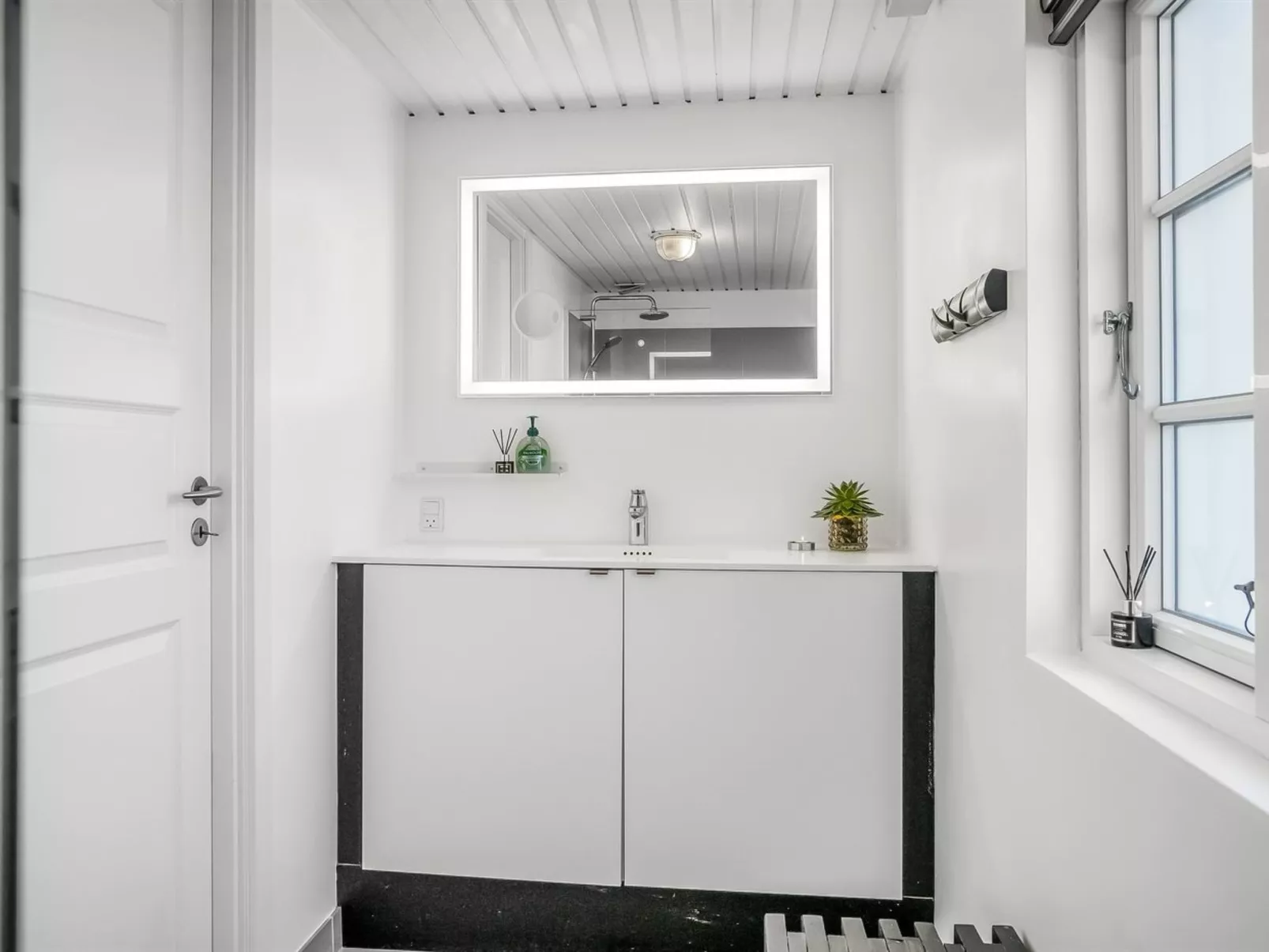 "Wiebke" - 200m from the sea-Dedans